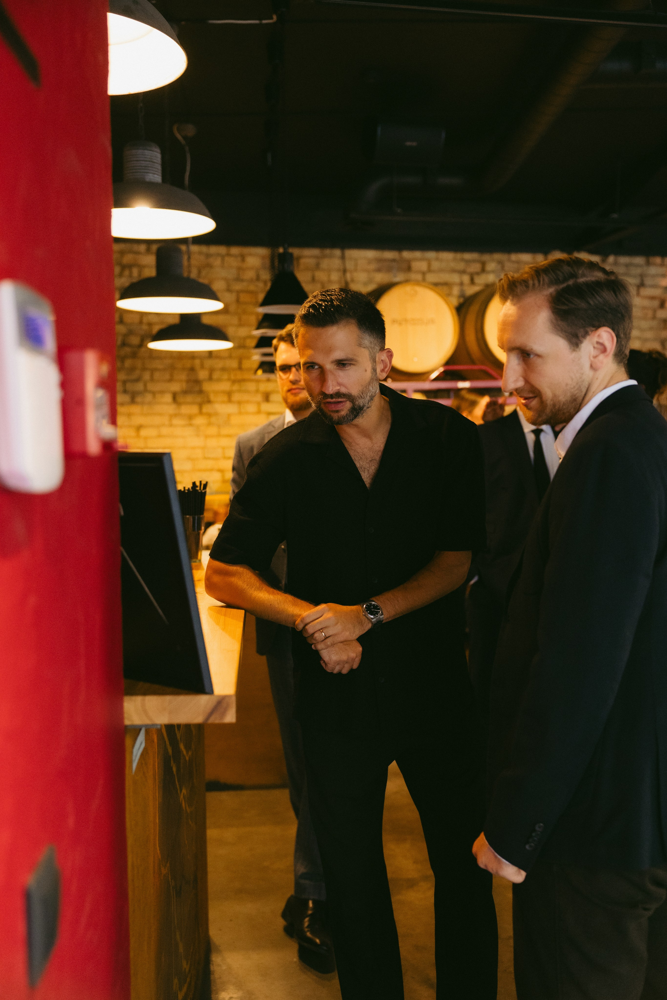 Miglė ir Mindaugas | 2024 | MIESTO VESTUVĖS. Vestuvių ir šeimų fotografė Lena Bondarenko / belove photo