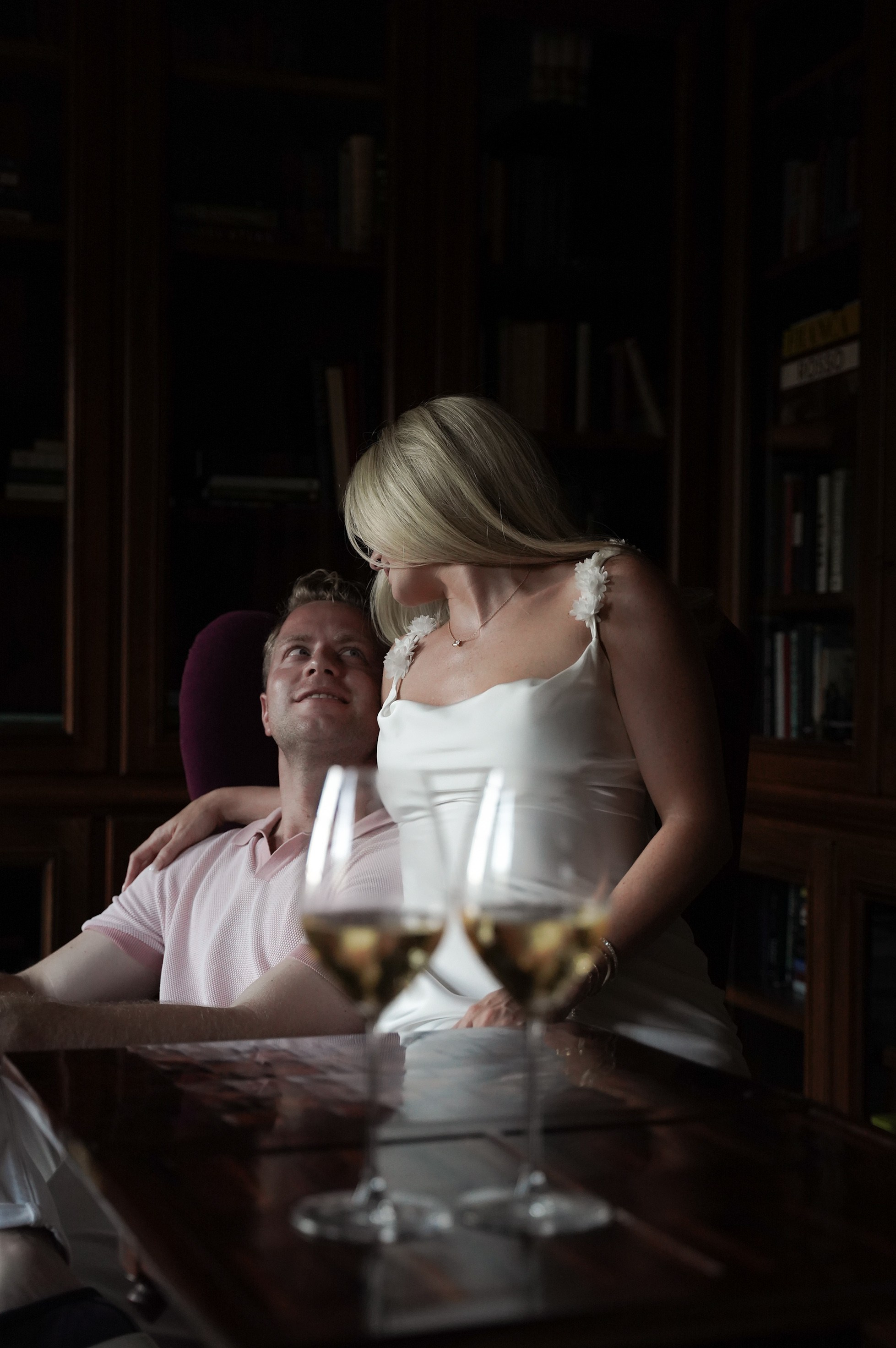 Passalaqua Honemoon Photoshoot. Proposal Photographer in Lake Como