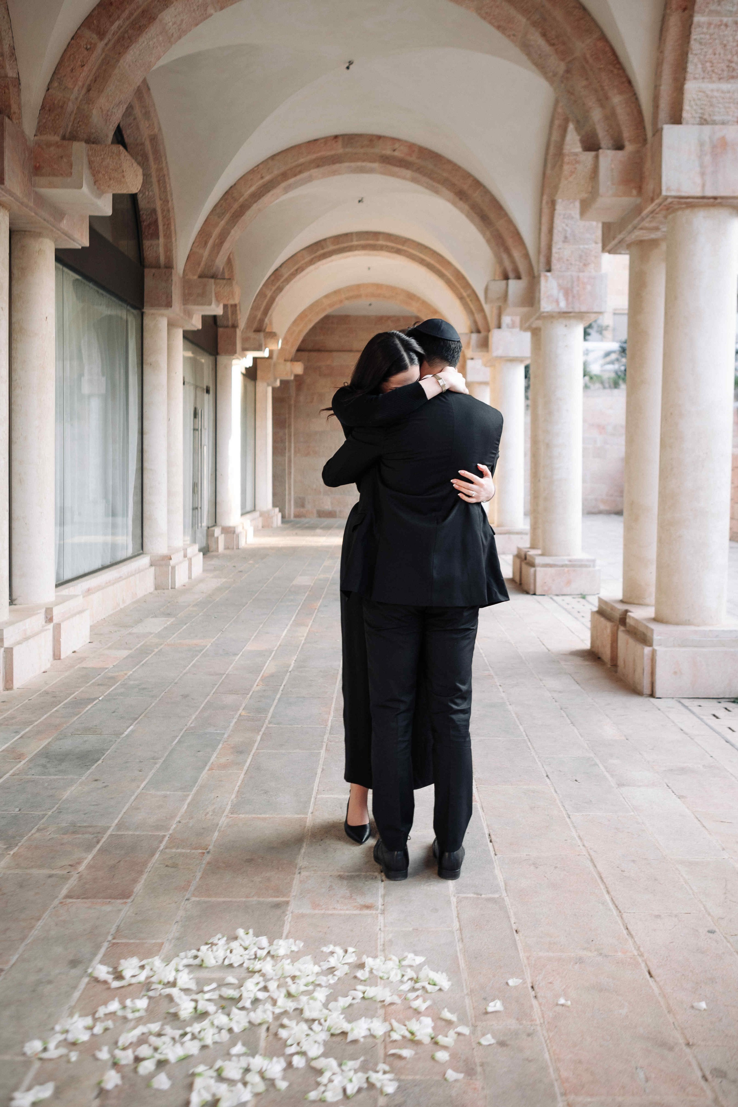 HE PROPOSED ME TO MARRY HIM. Https://shi-photo.com/