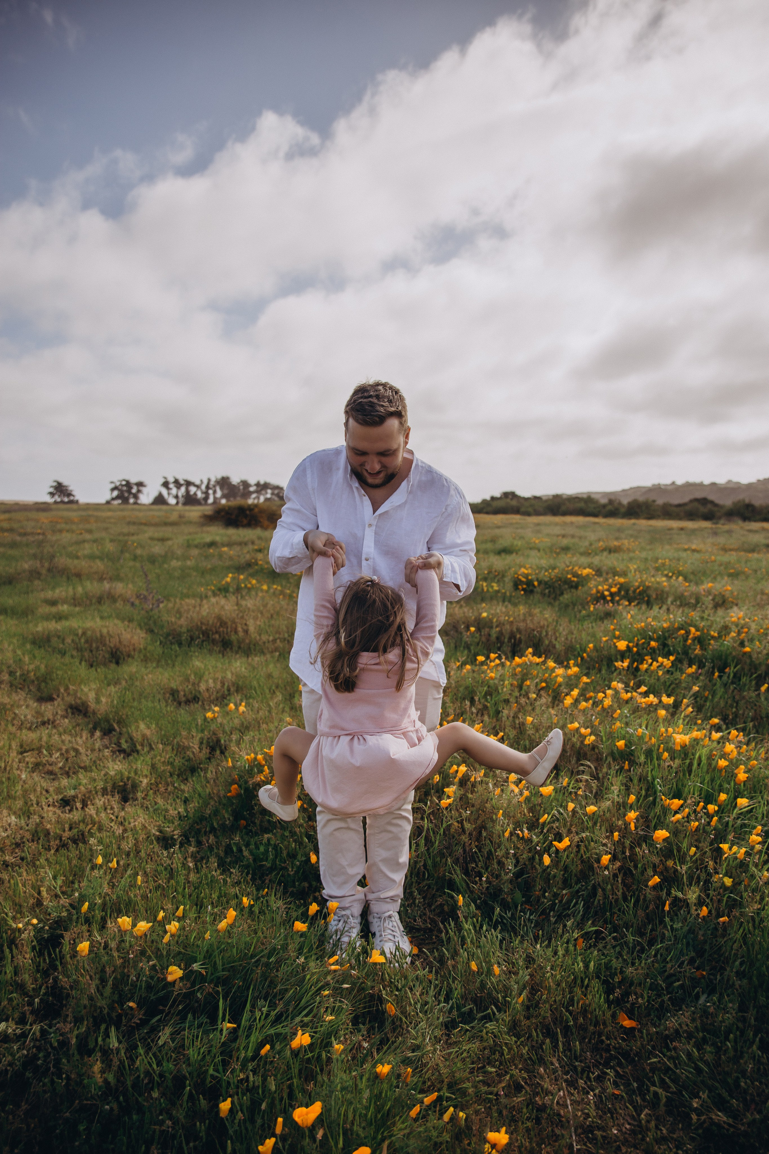 Sesión de fotos familiar en el campo — costa Chilena. Photographer in Santiago, Chile Anna Almazova