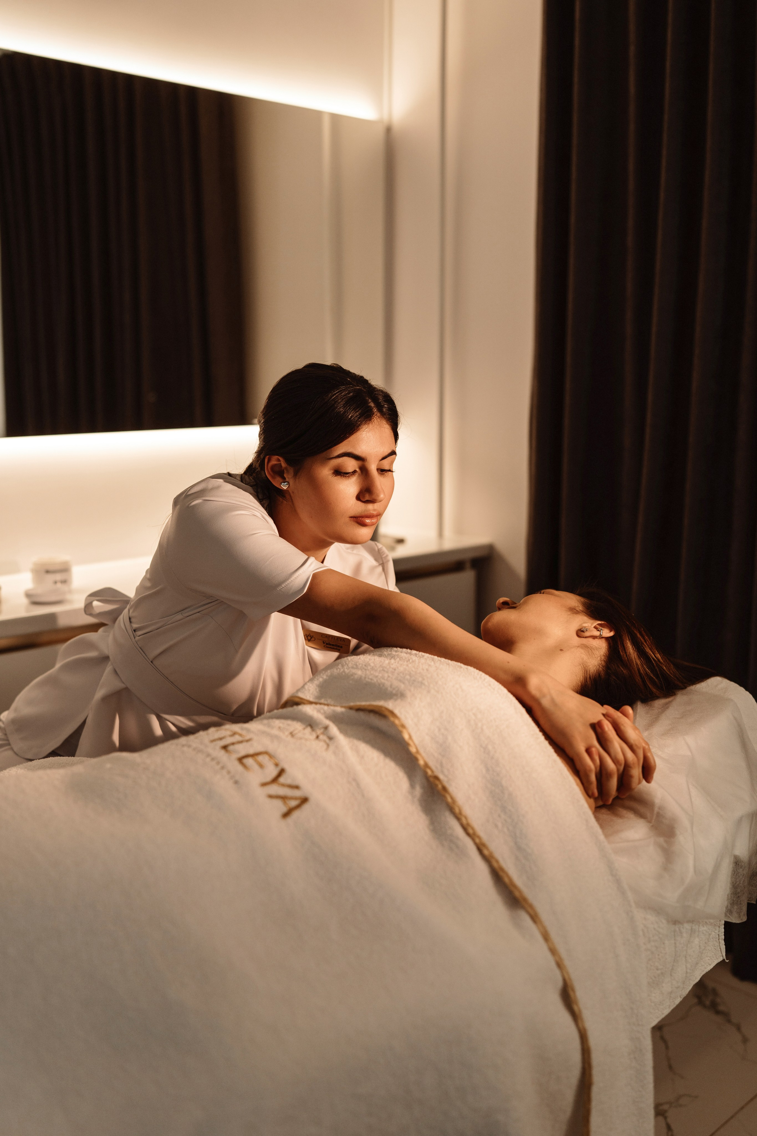 Cattleya | personal branding. Home