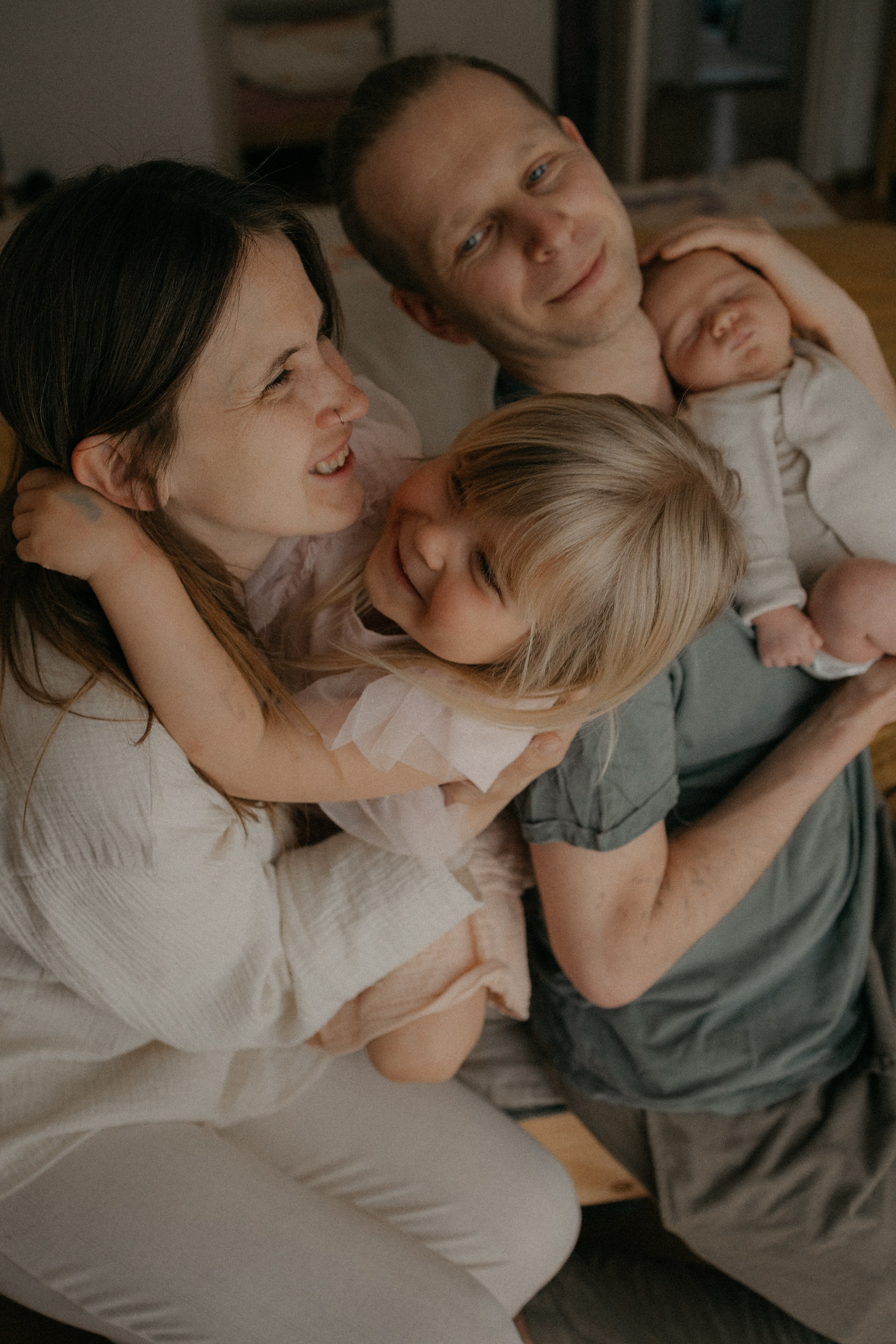 BELONGING. Baby and family photographer in Berlin Vera S