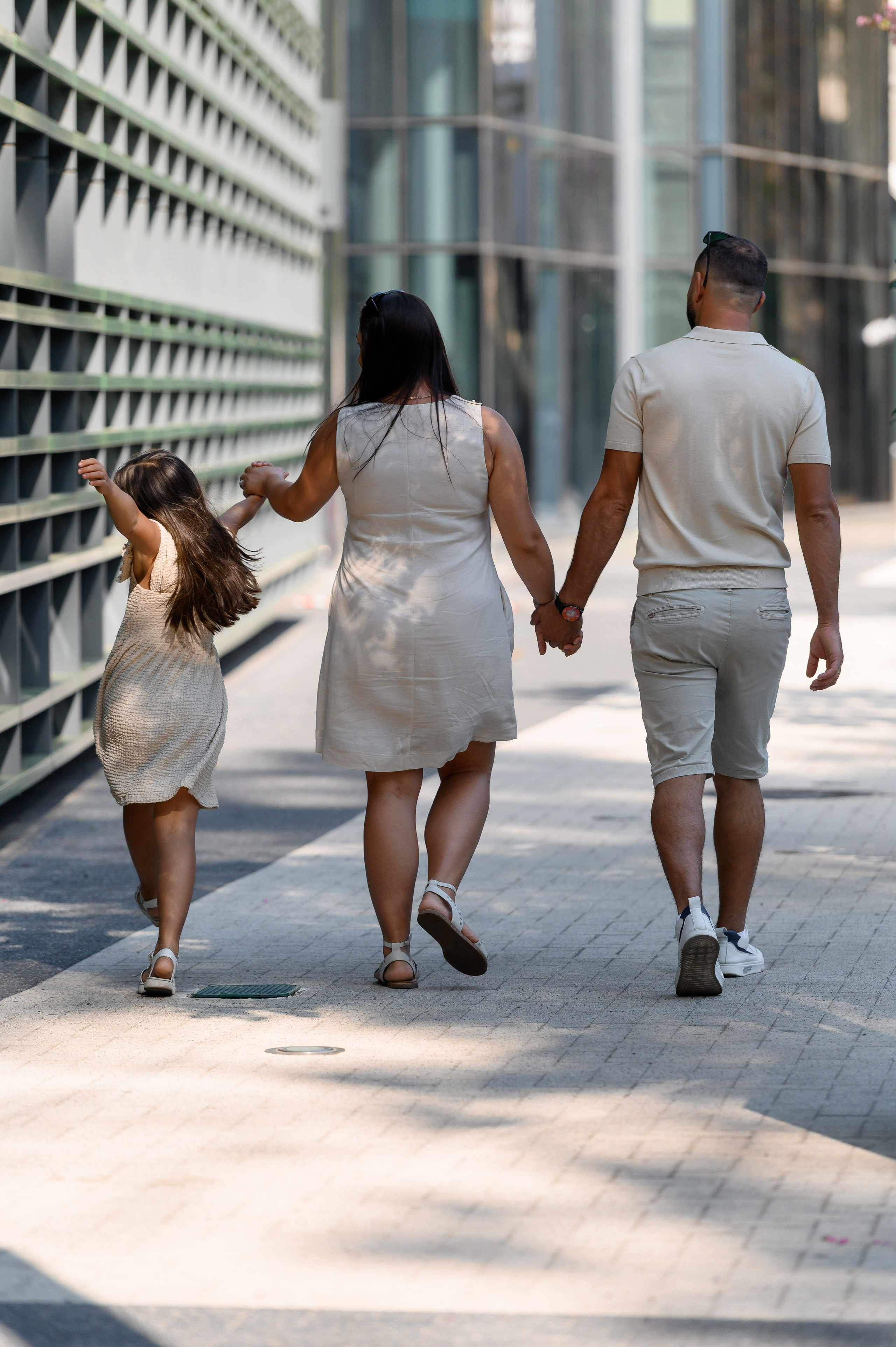 Family Chris & Ivan, Victoria. Wedding photographer from Moldova Alexey Chipchiu