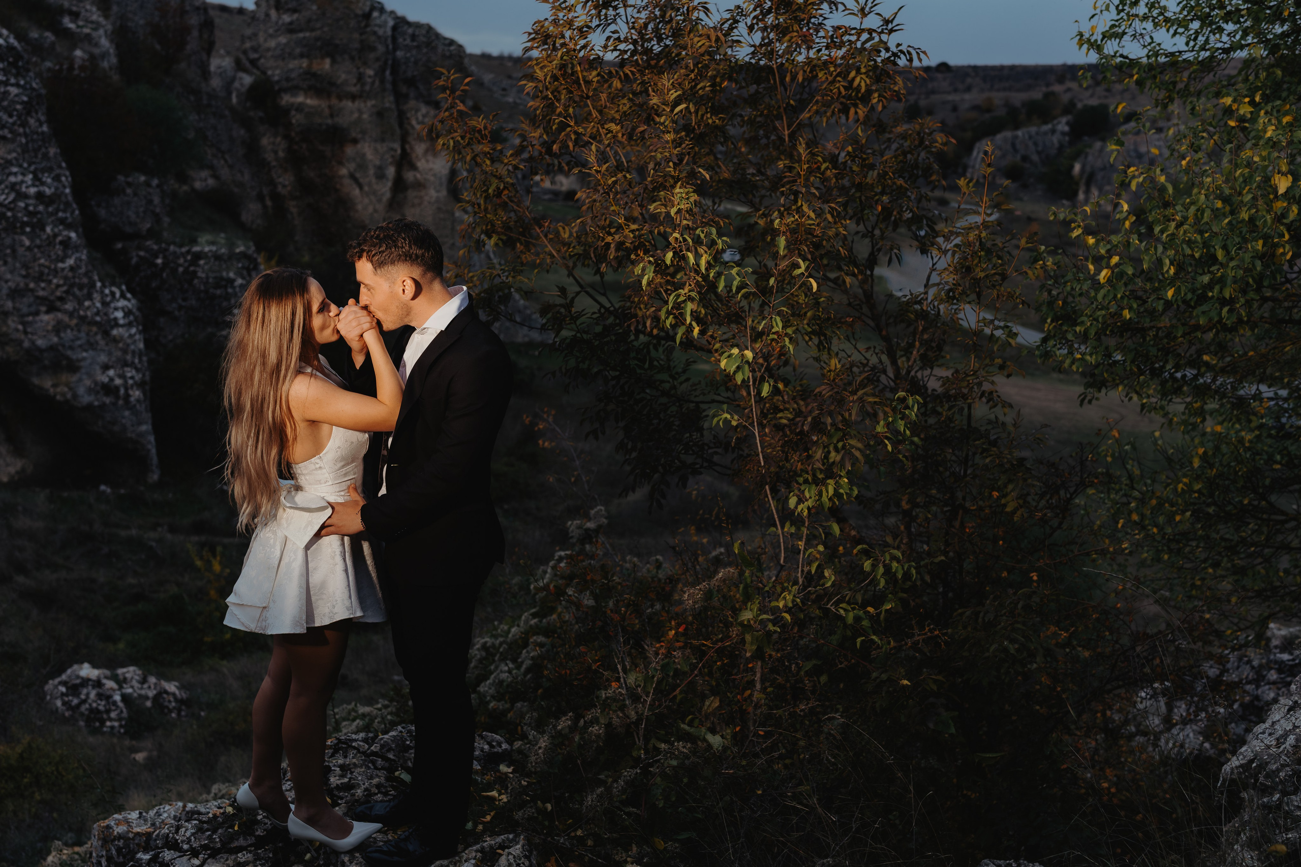 ANDREEA & RAZVAN - SAVE THE DATE. Fotograf Nuntă | Lucian Murgeanu - Fotograf Profesionist Evenimente