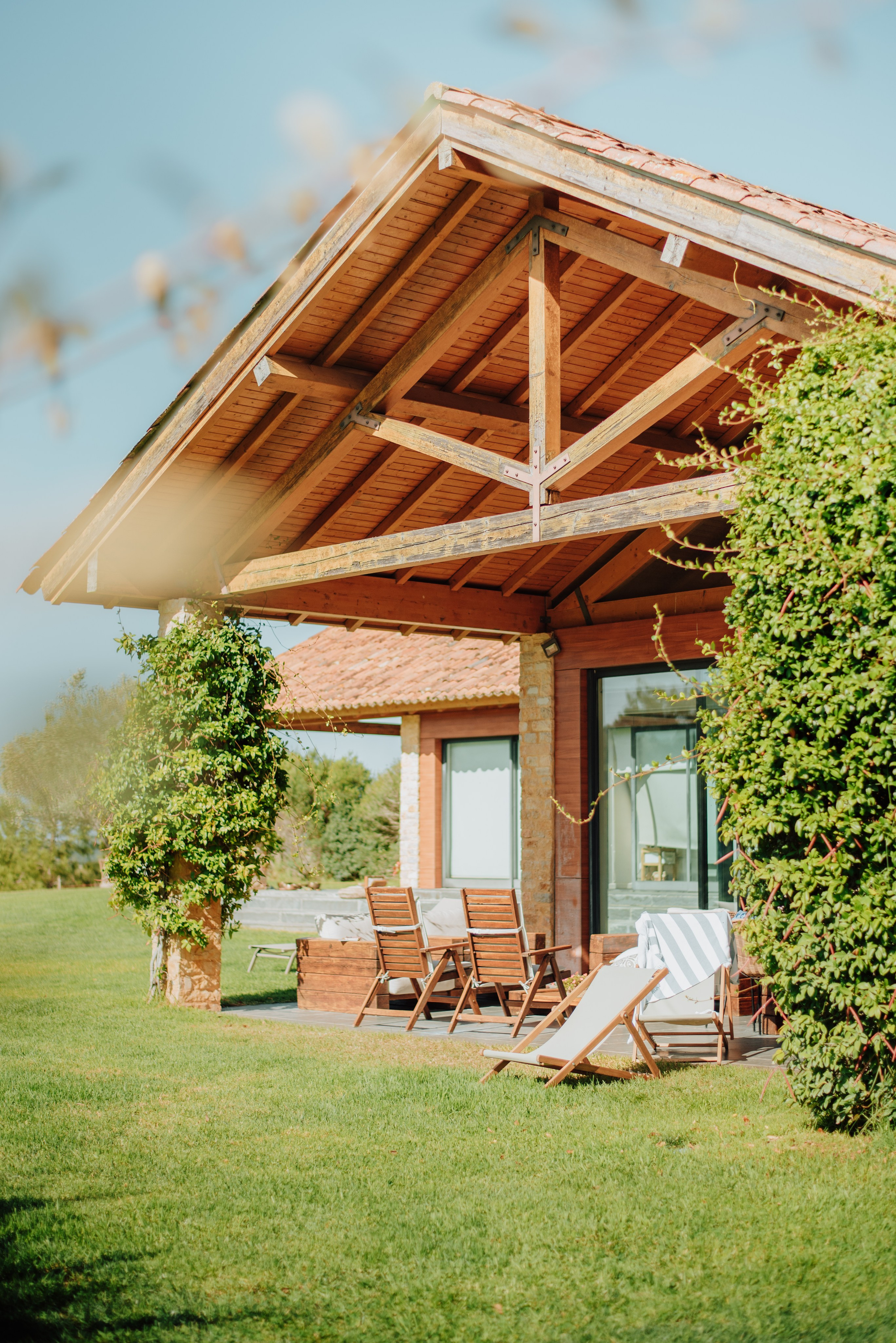 YOGA RETREAT PORTUGAL. Lifestyle, wedding and family photographer