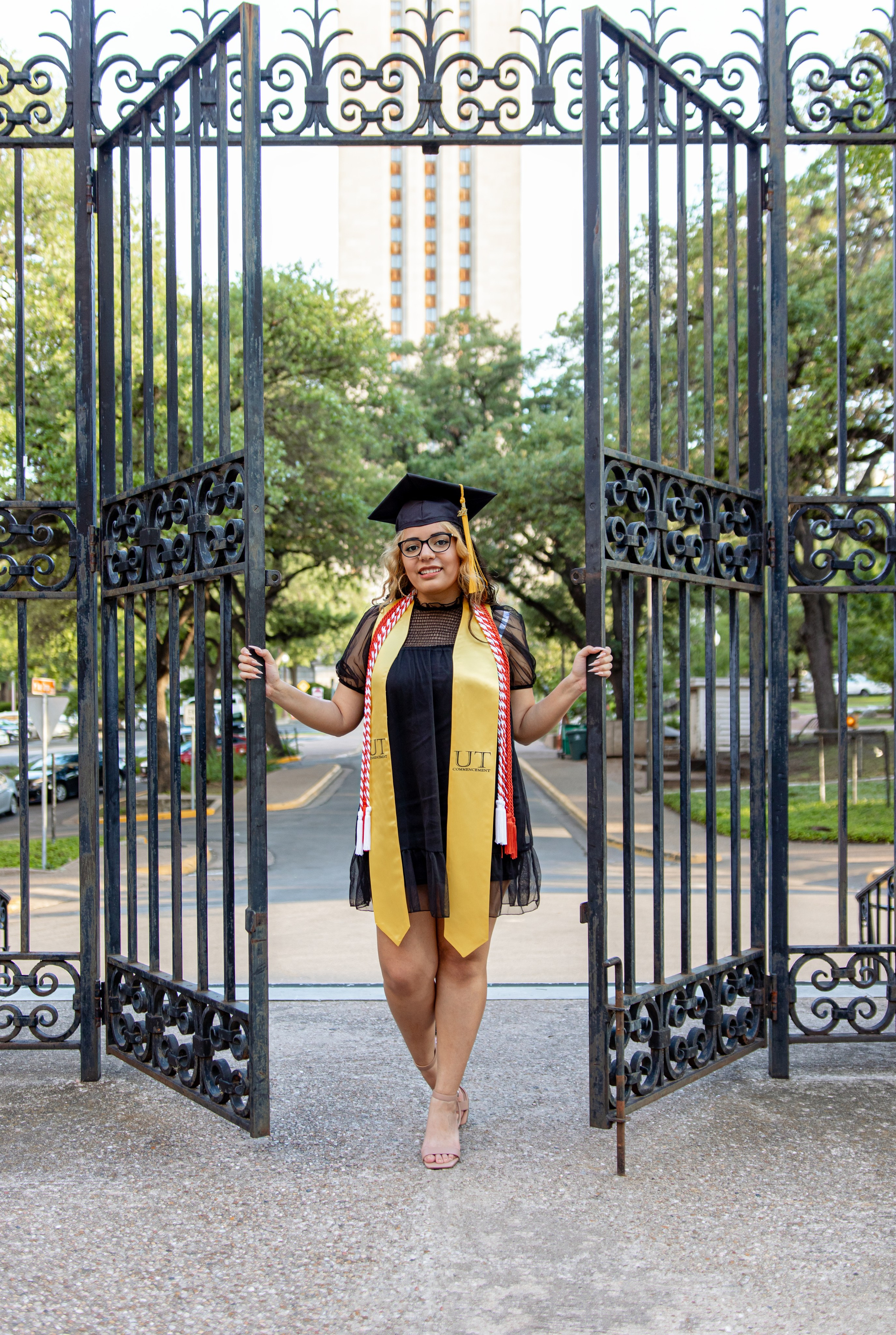 Marissa’s senior photoshoot at the University of Texas Austin