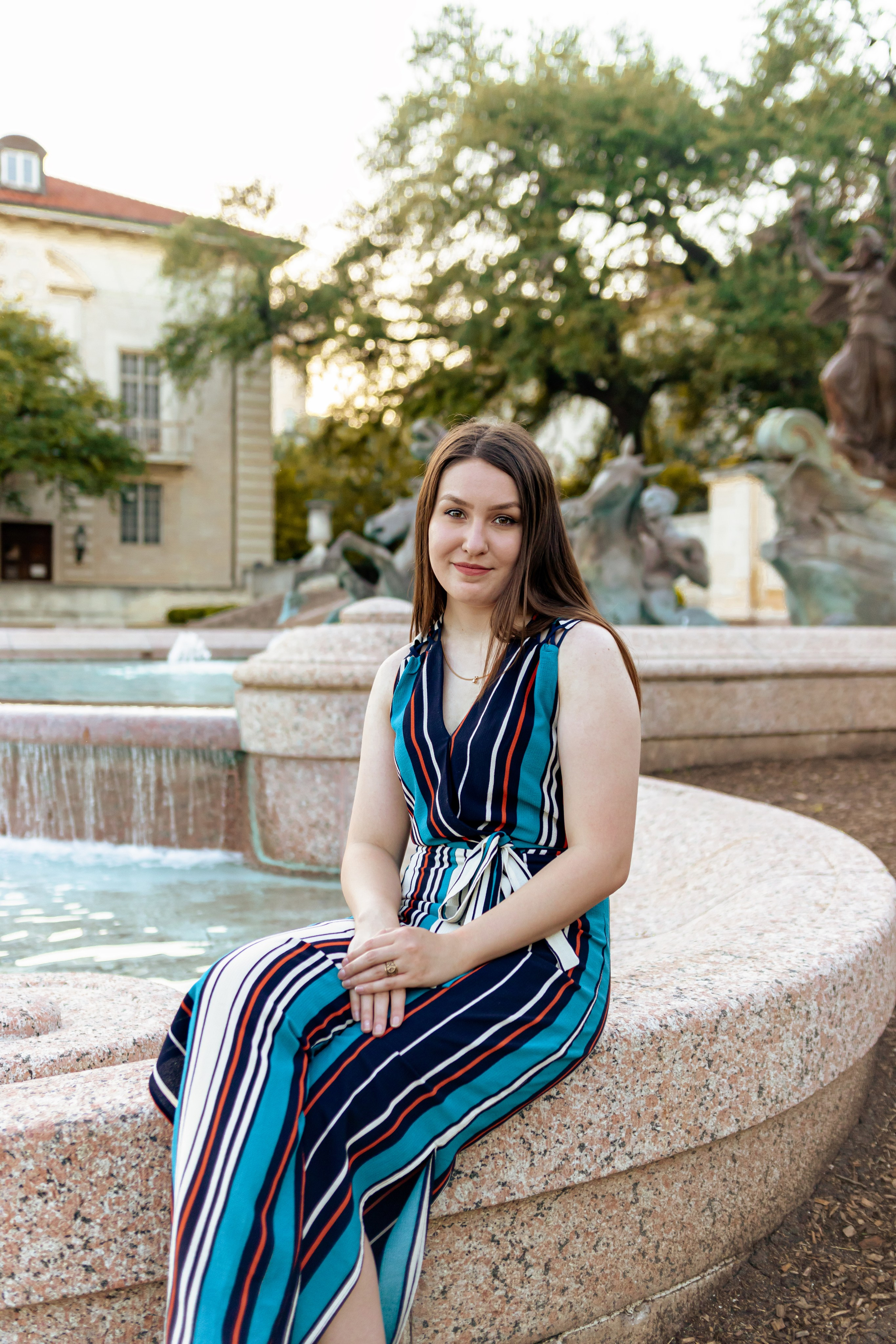 Kayla’s senior photoshoot at the University of Texas Austin