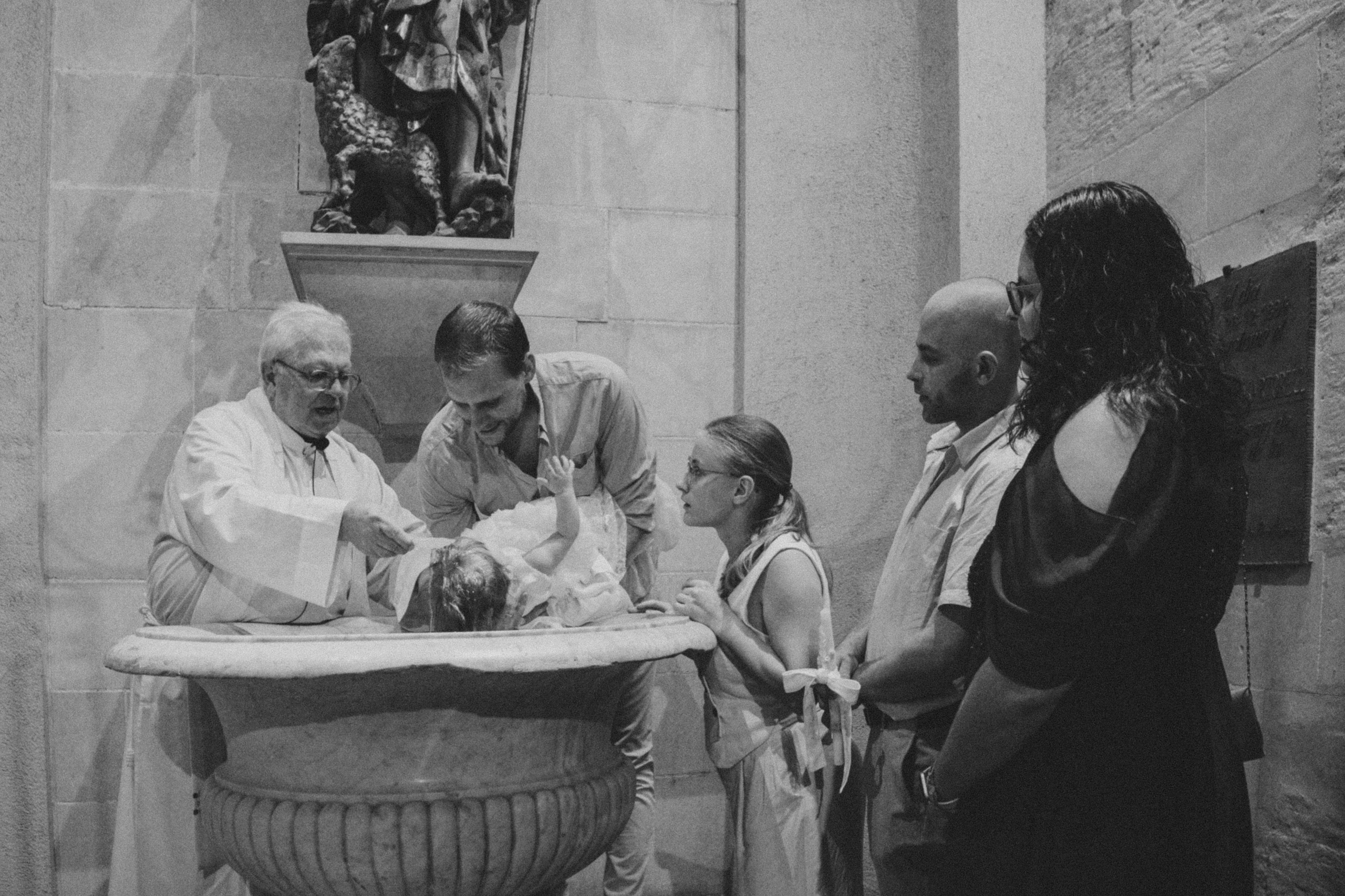 Bautizo. Fotografía profesional en Calafell - Elena Medvedeva