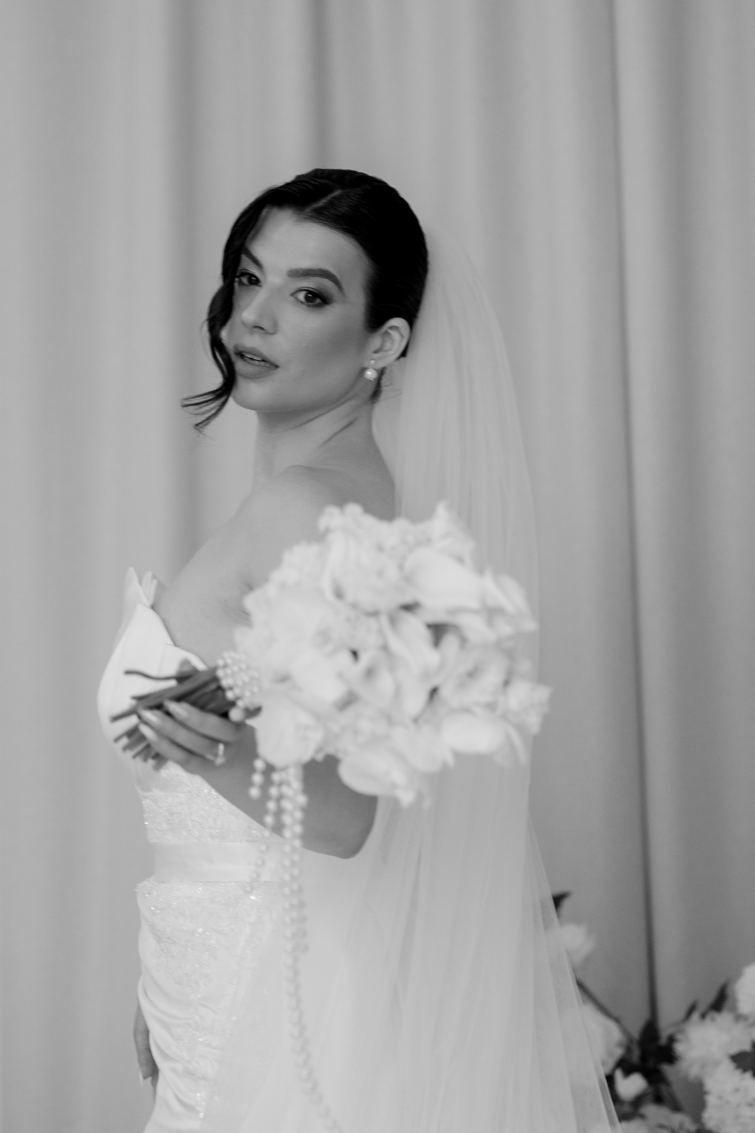Ioana + Alex | Wedding day | Kalipso Lago. Proud Vision Weddings | Wedding Photography & Films — Servicii profesionale Foto Video Nunta Iasi