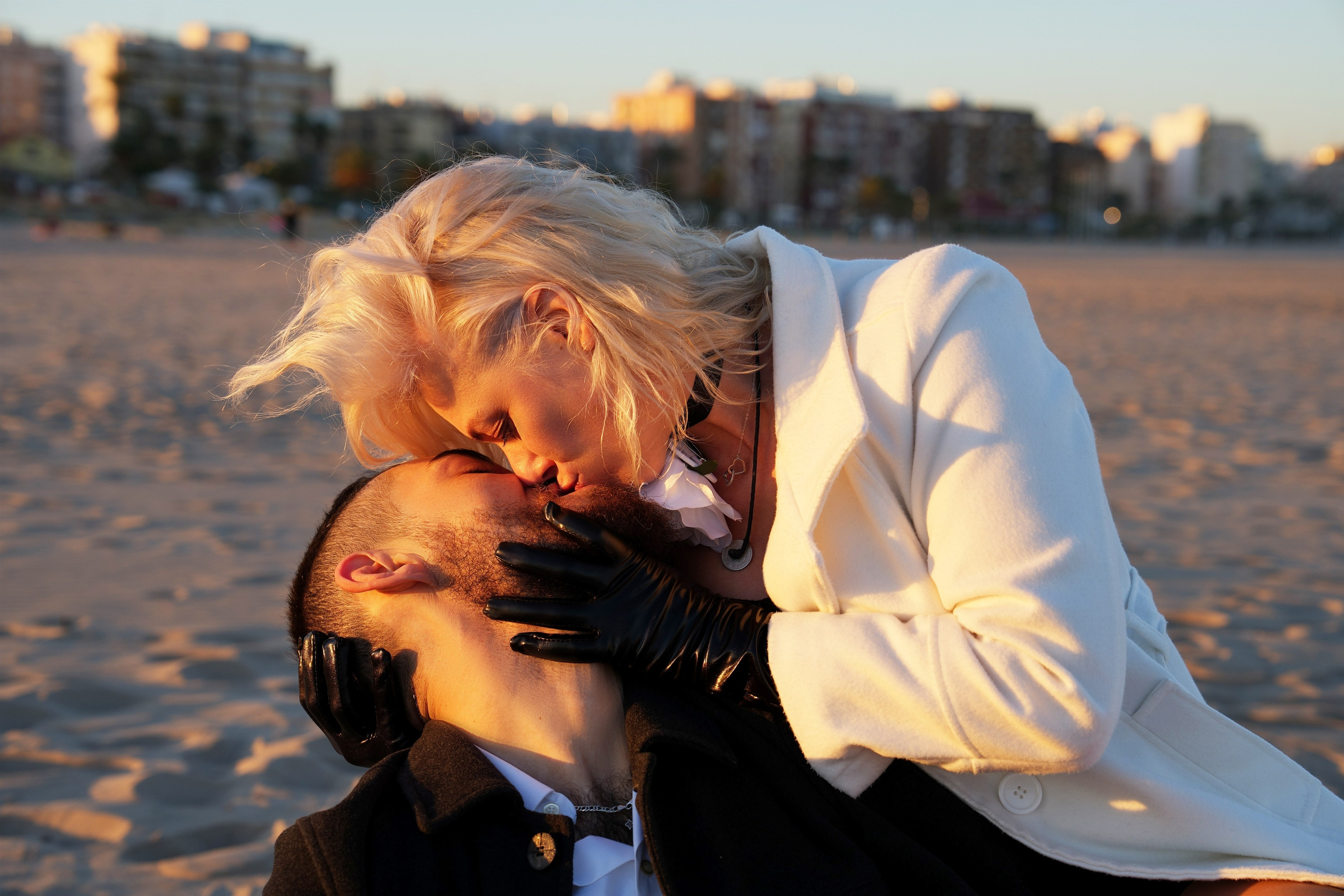 OLENA Y VASY. Fotógrafa Olena Petryk. Realizo sesiones de fotos en Puerto de Sagunto