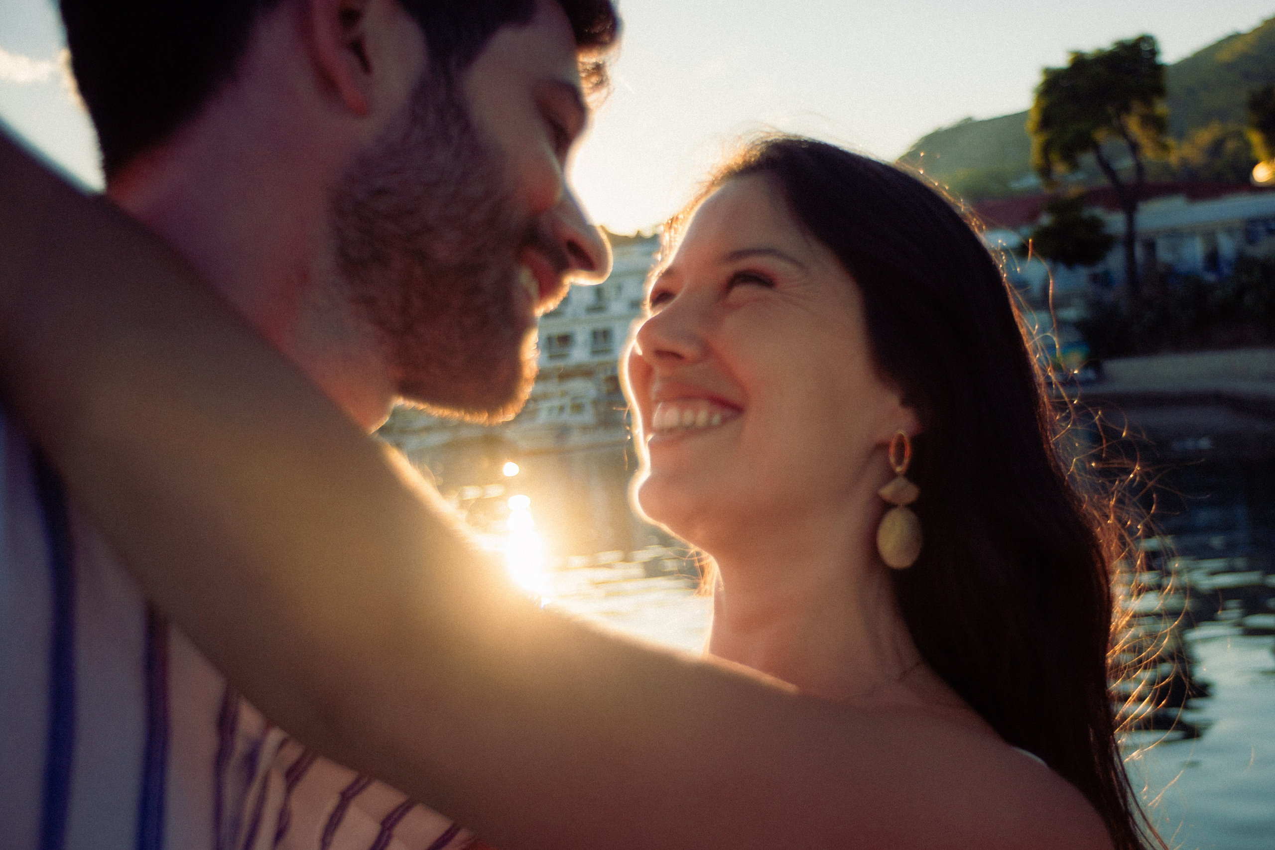 Proposal in Epidavros by Tomer to Noah. Photographer in Greece Kristina