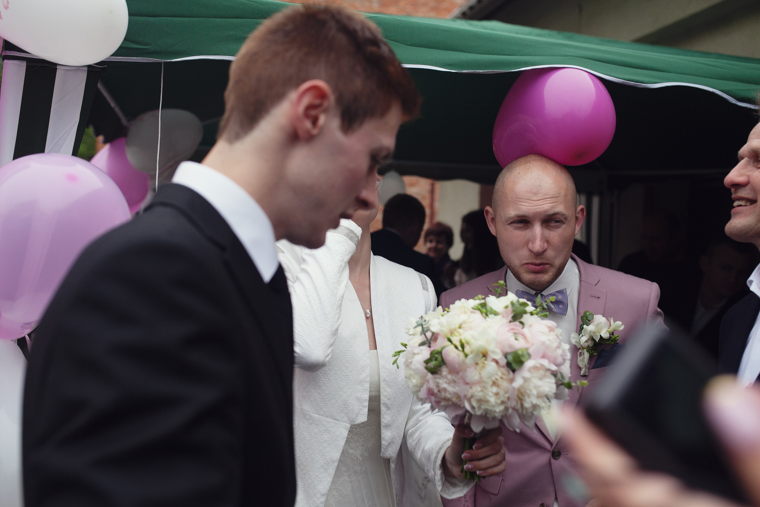 Robert & Andriana, Lviv. Denny Savon — Photographer in Santorini | Weddings, Love Stories & Flying Dress