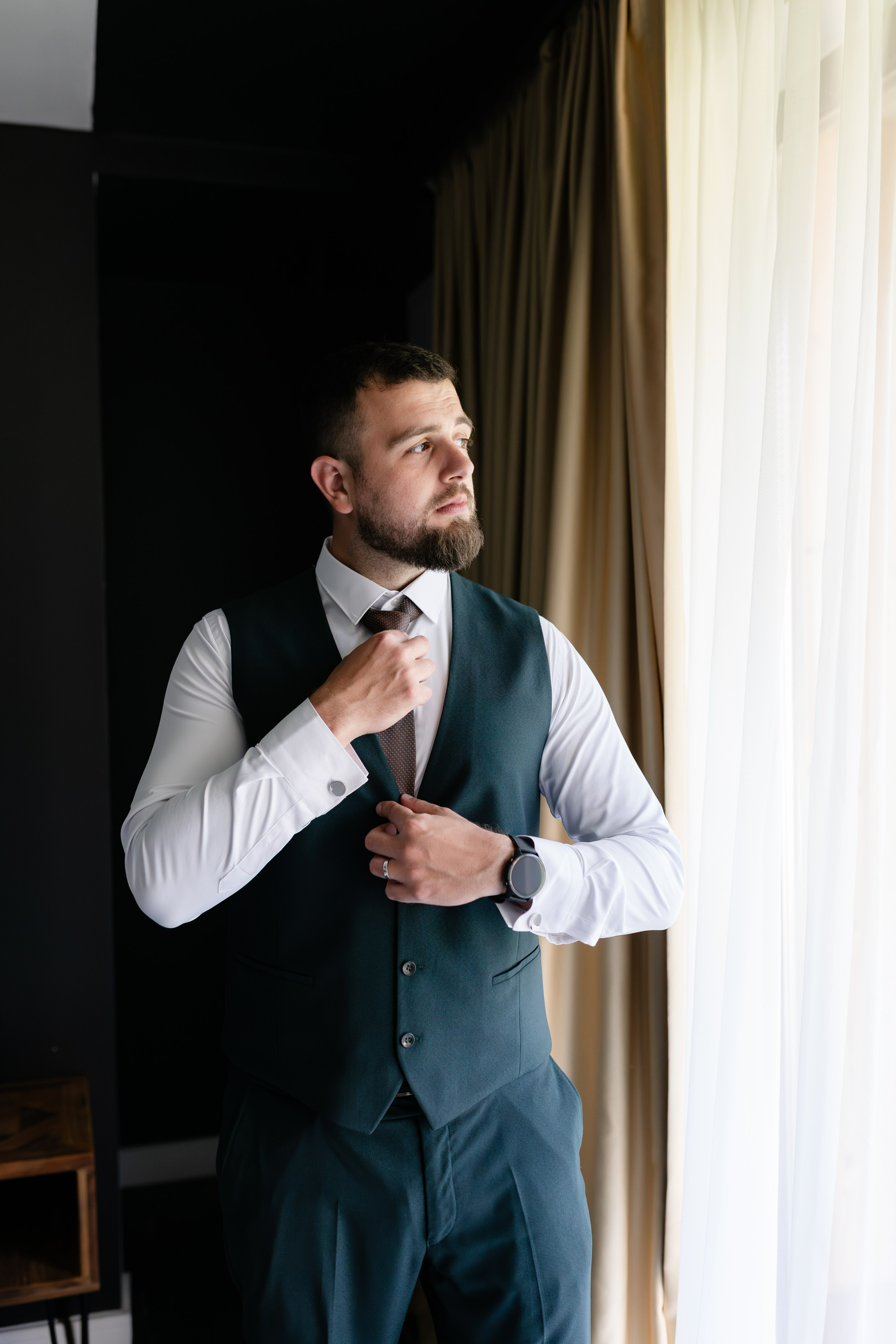 Flori & Cosmin. Main