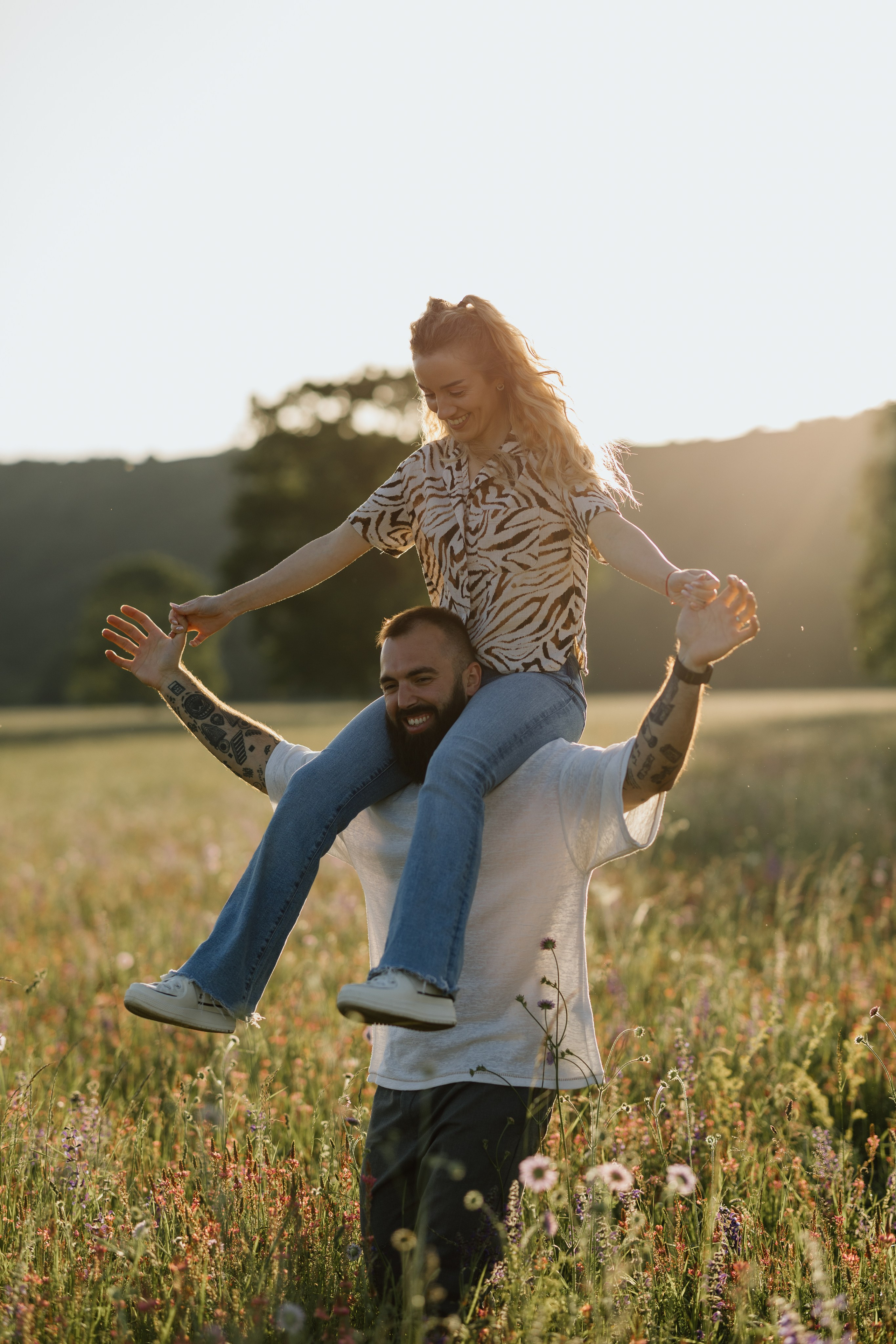 Diana & Robert. Main