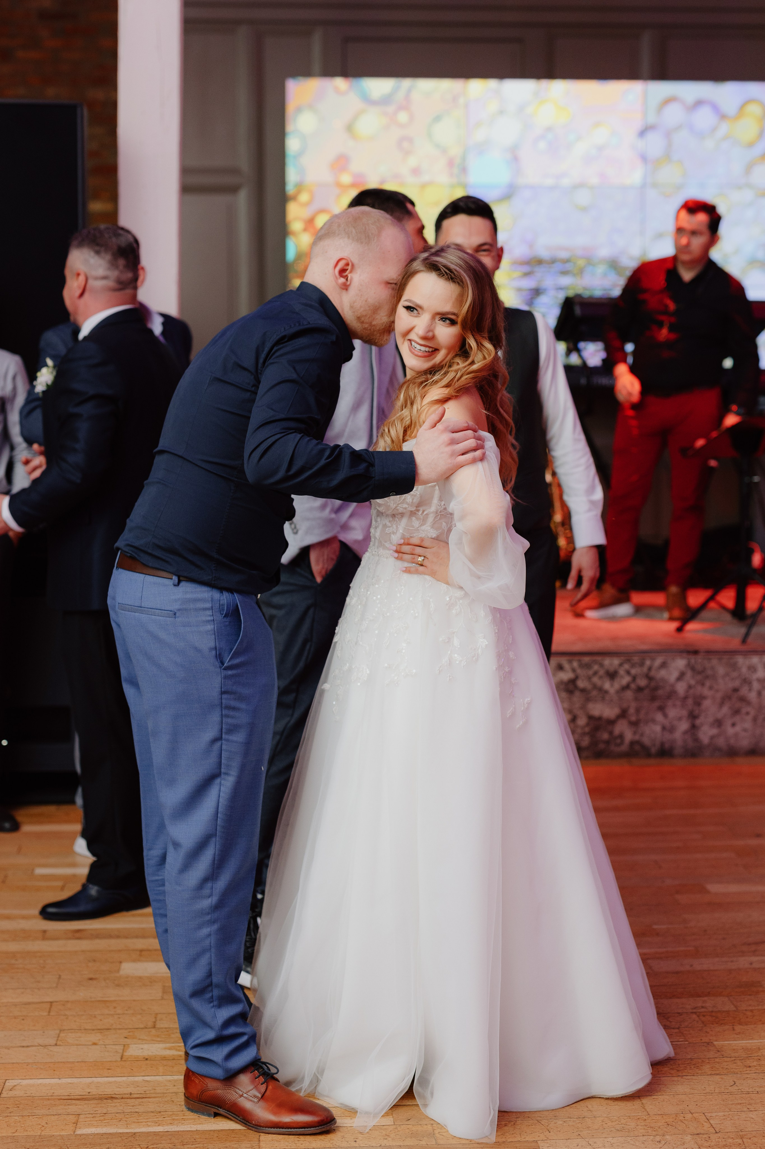 Nicoleta & Lucian. Main