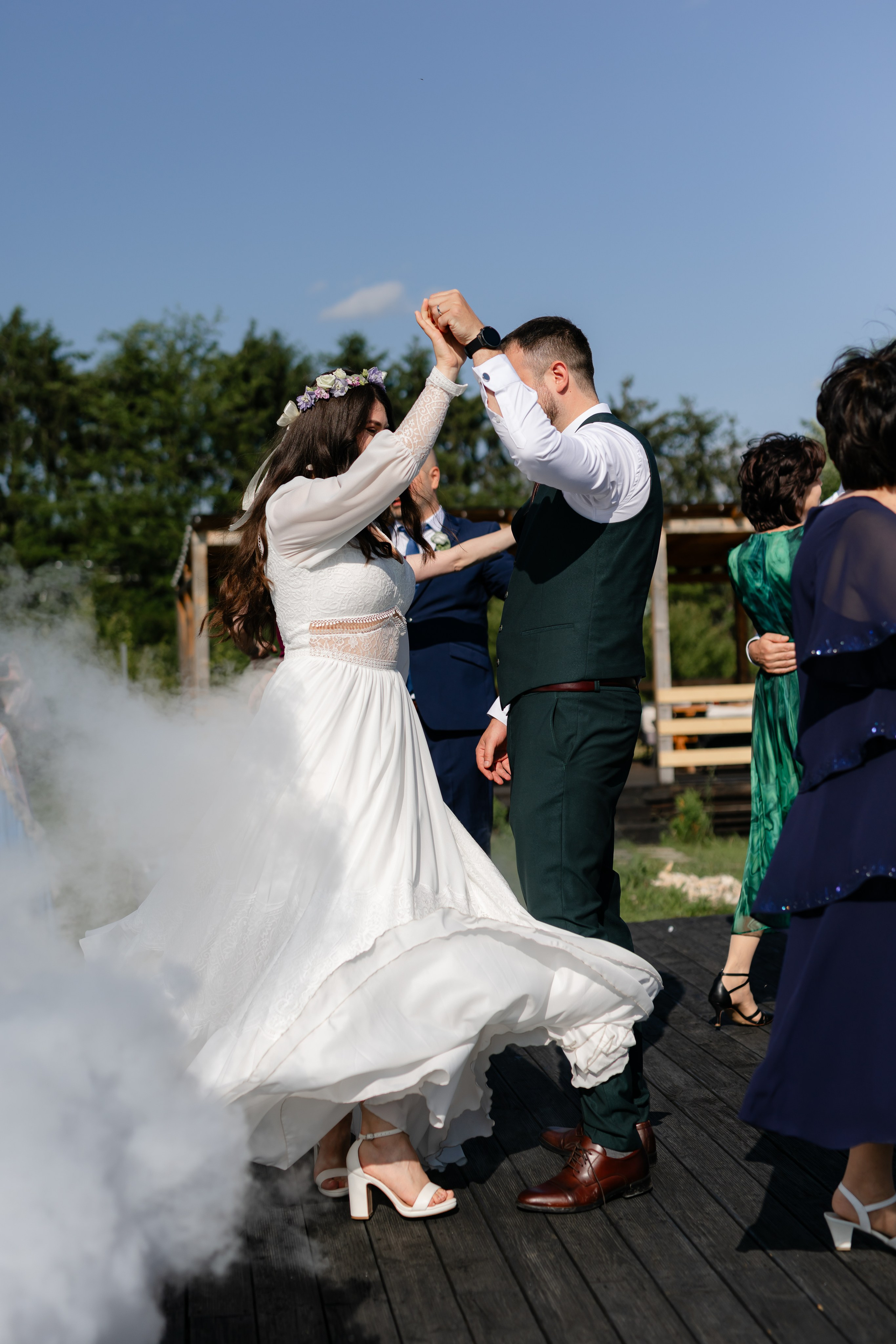 Flori & Cosmin. Main