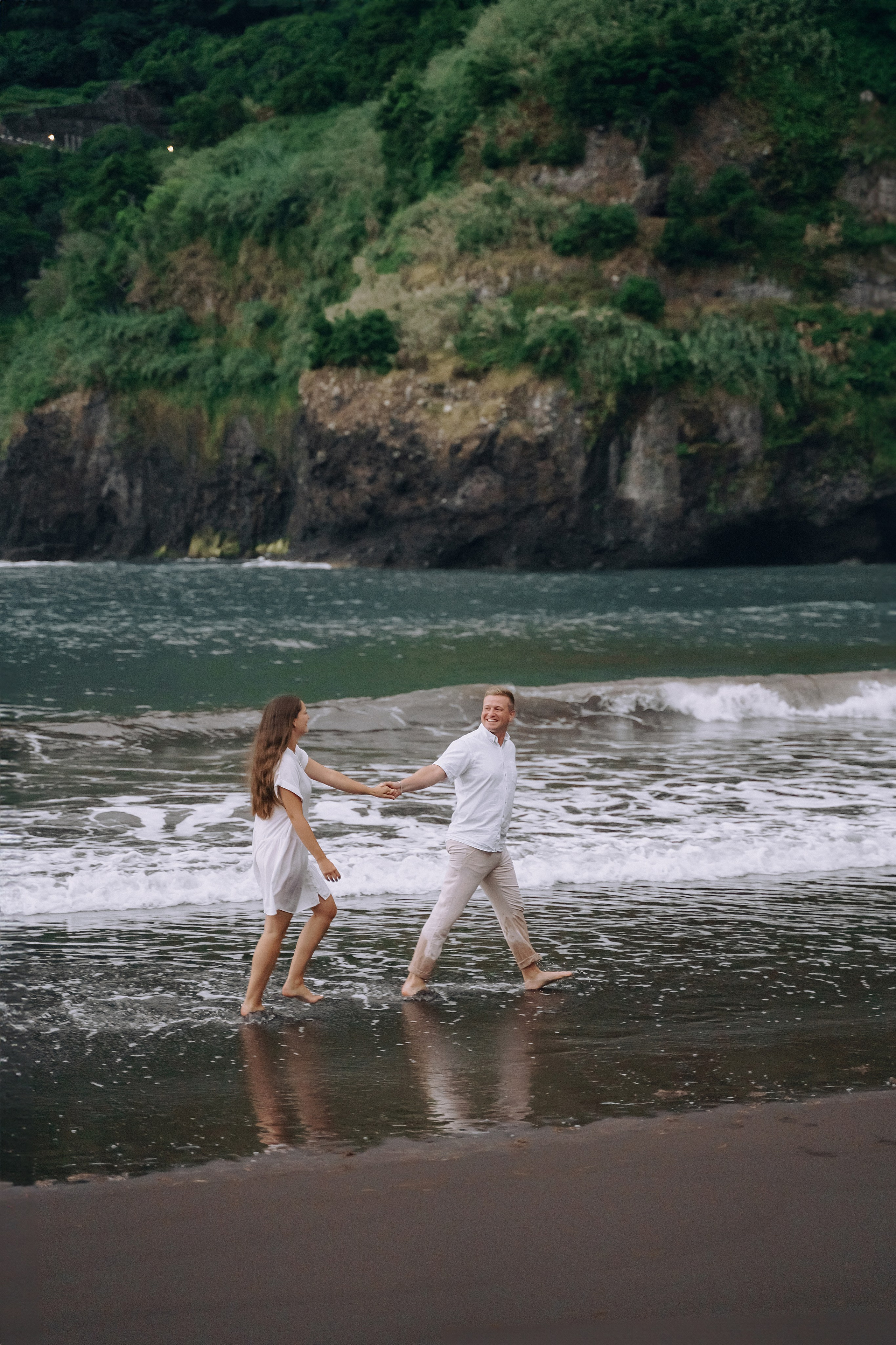 Maternity Photoshoot Anna & Chris | Seixal Beach Morning | Madeira Photographer. Your photographer in Madeira