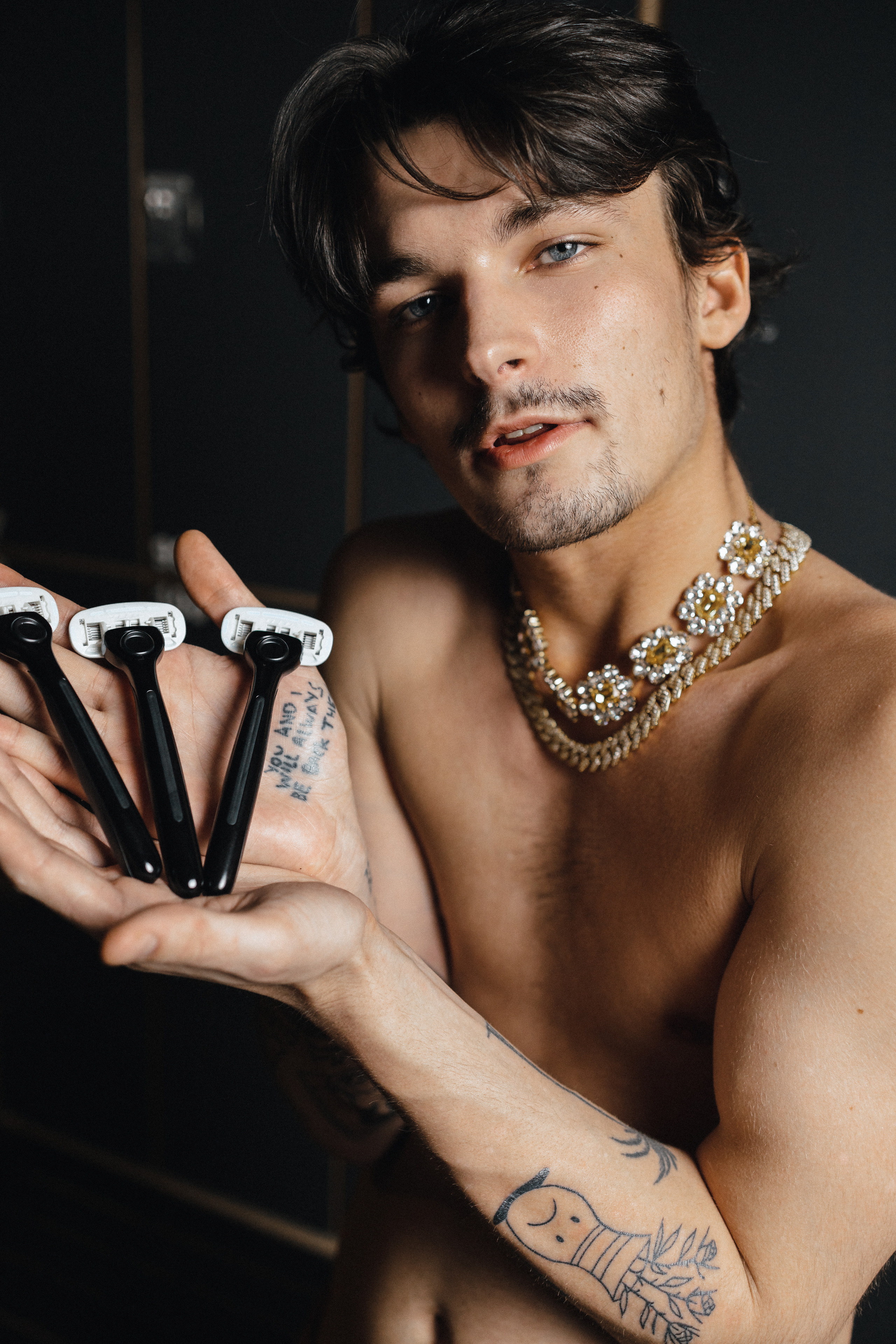 RA-ZR. Nelly Oz Photography