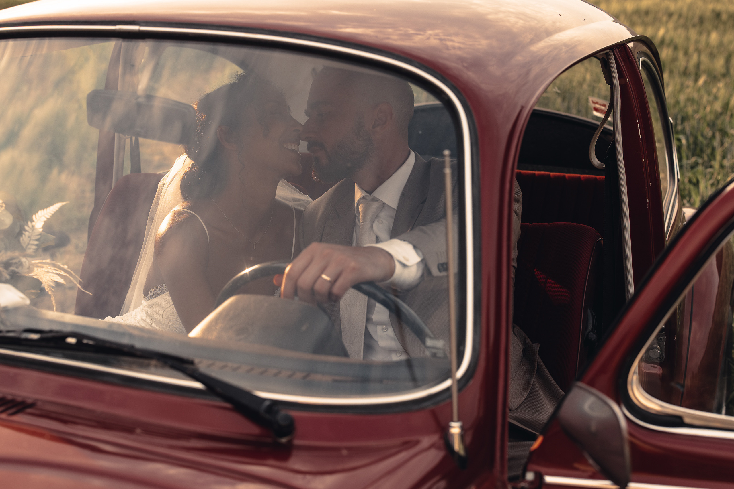 SARAH & BARTOSZ. Nelly Oz Photography