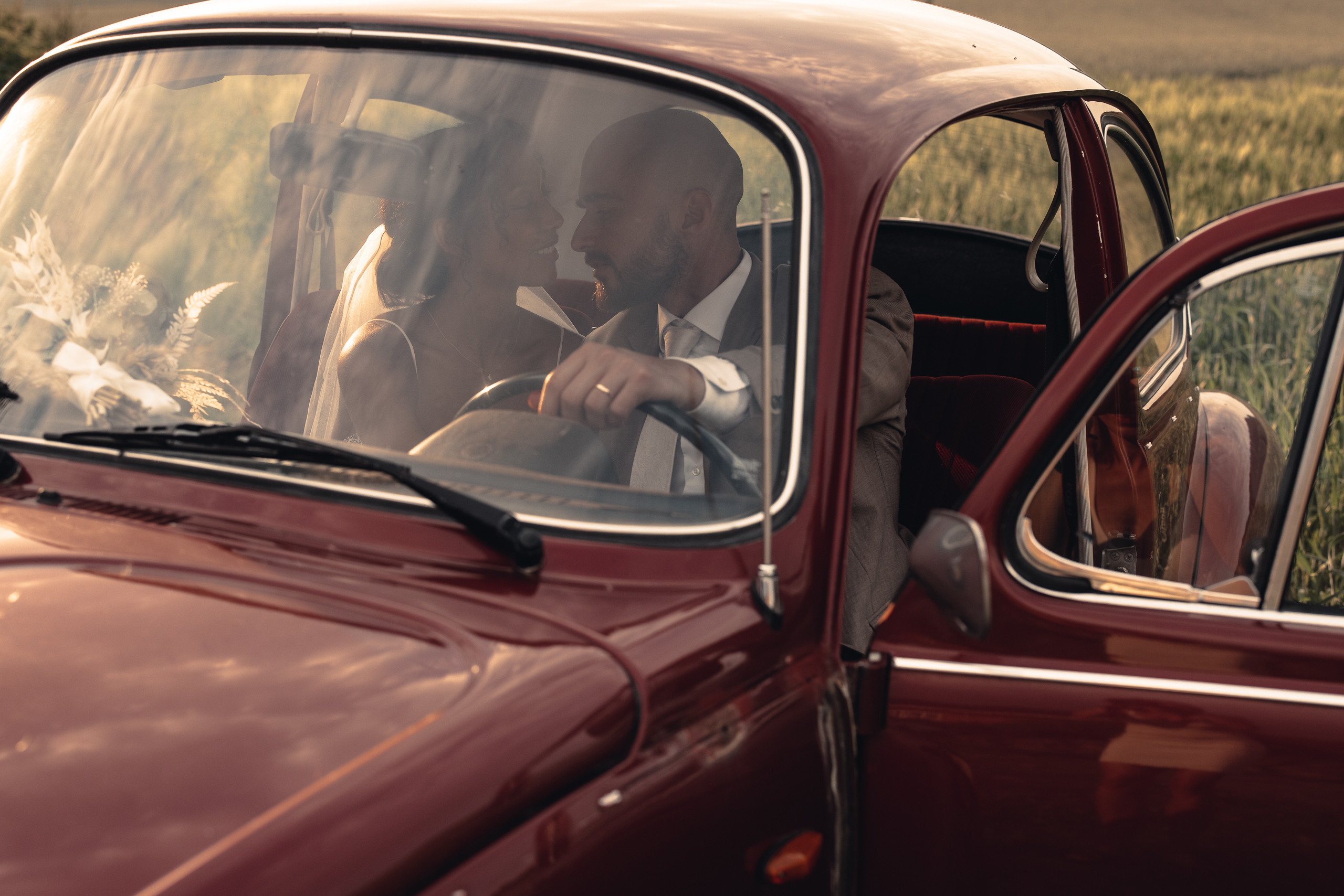 SARAH & BARTOSZ. Nelly Oz Photography