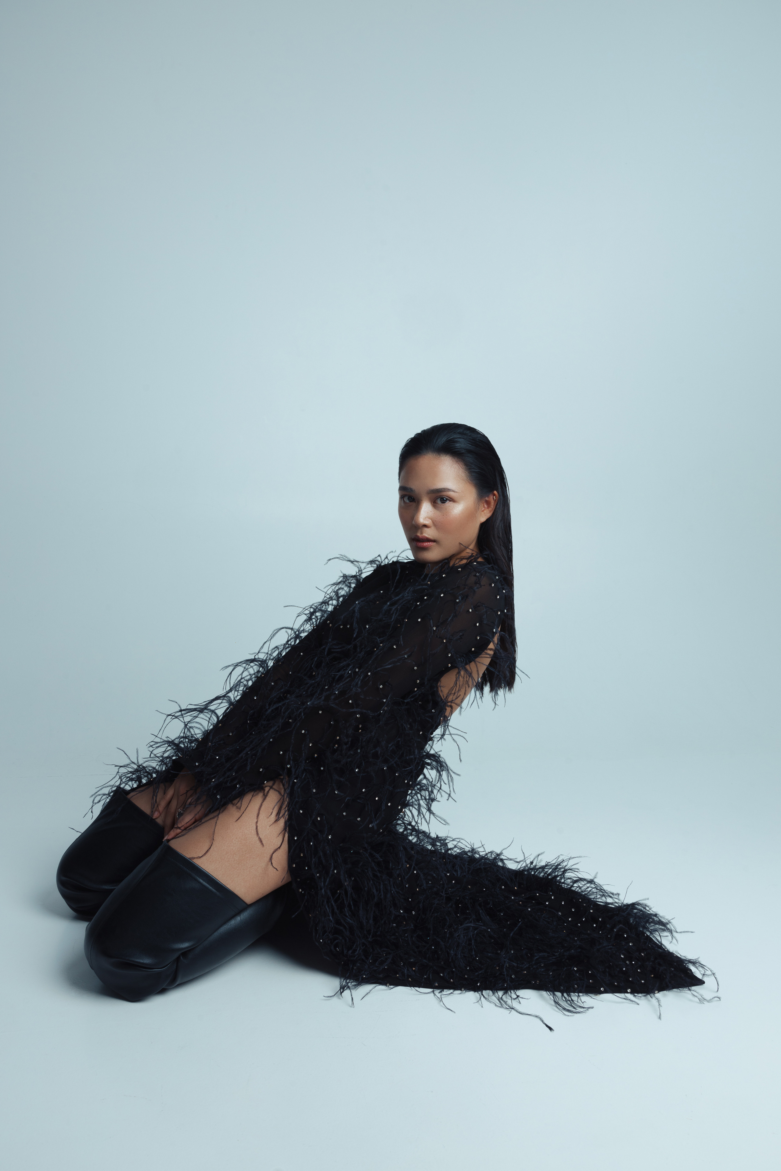 TSUTSUMI. Nelly Oz Photography