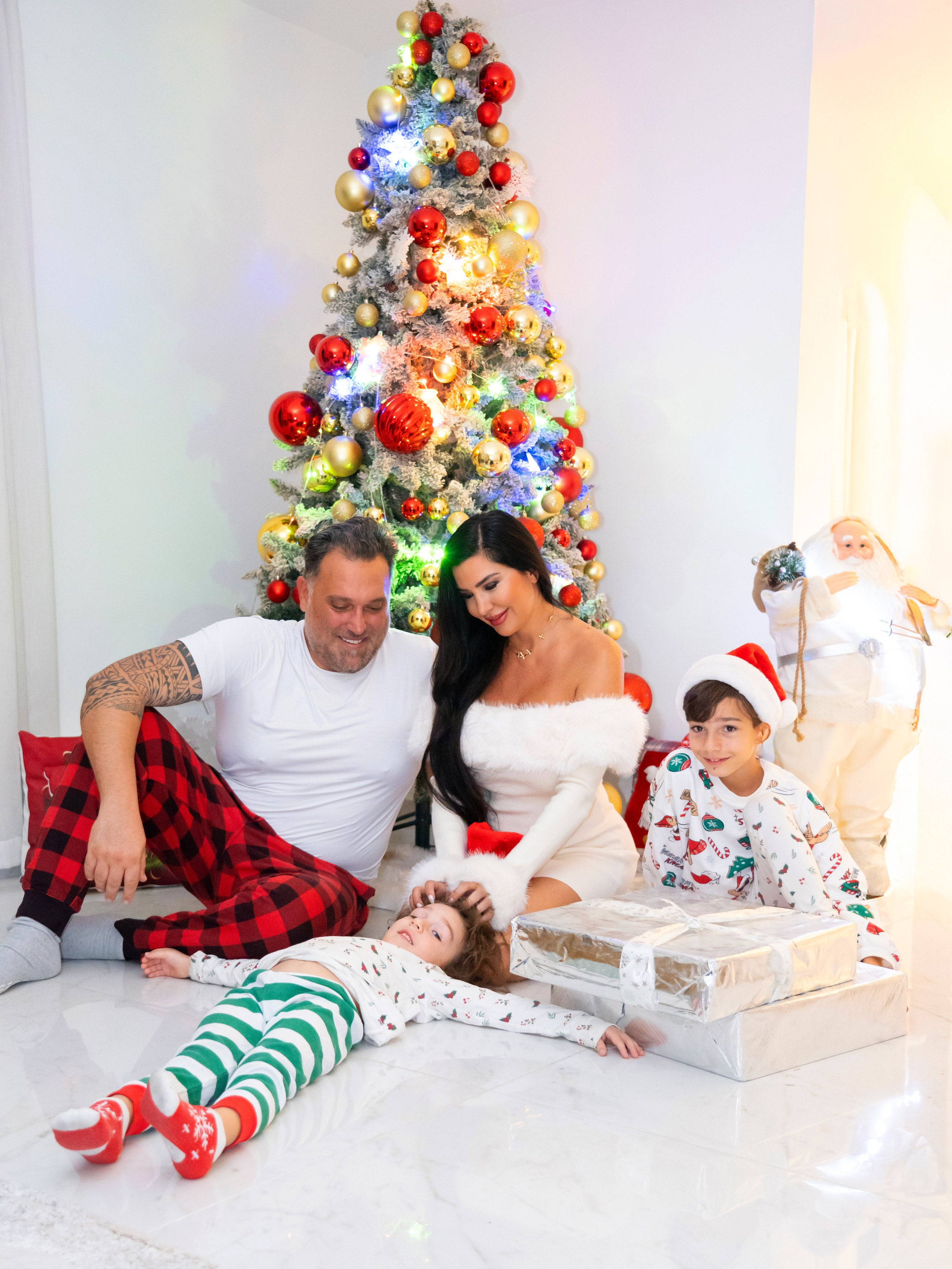 Timeless Holiday Memories. Photography | Videography | Marketing