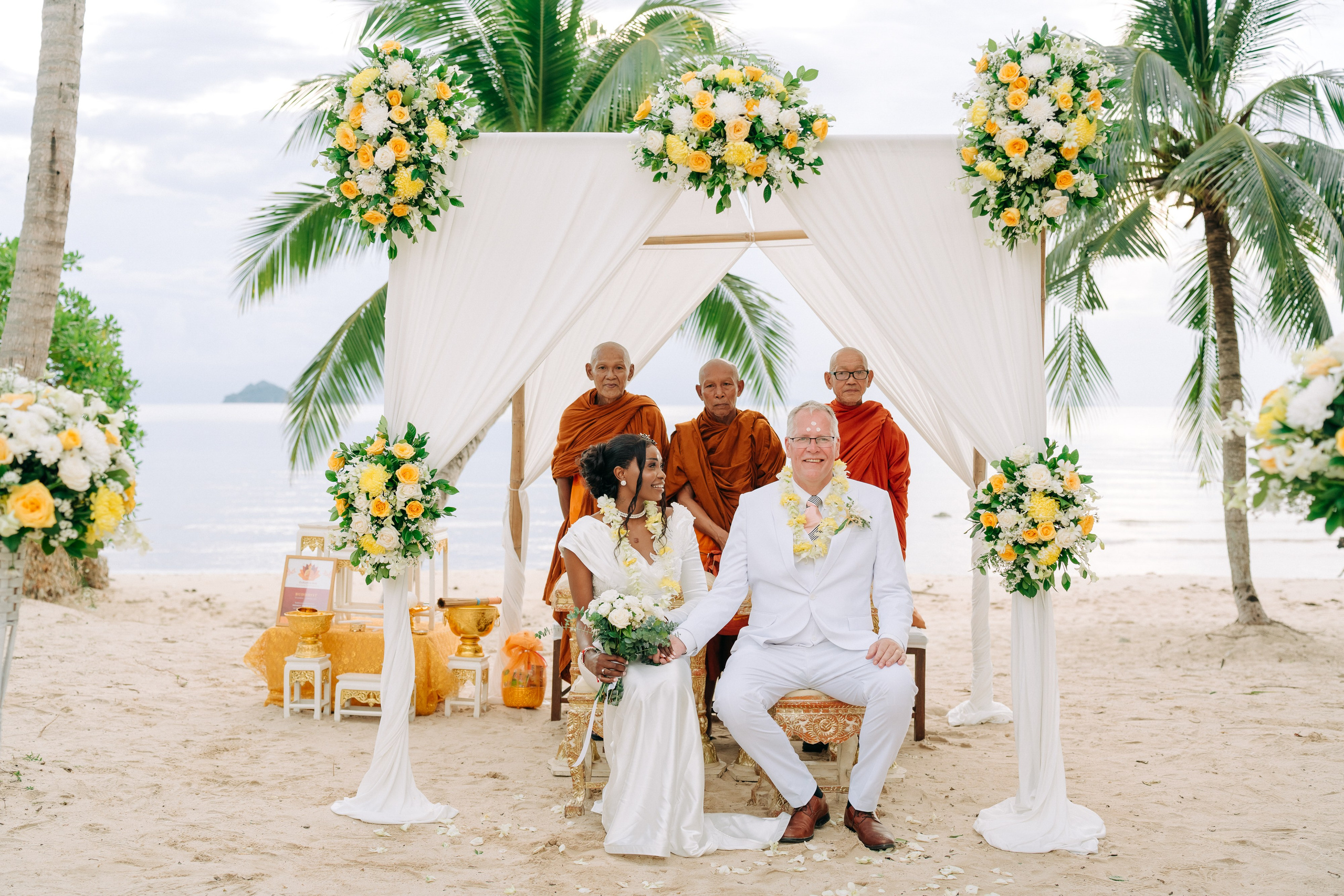 GRACE & MARTIN. Буддийская свадебная церемония на Самуи, Таиланд
