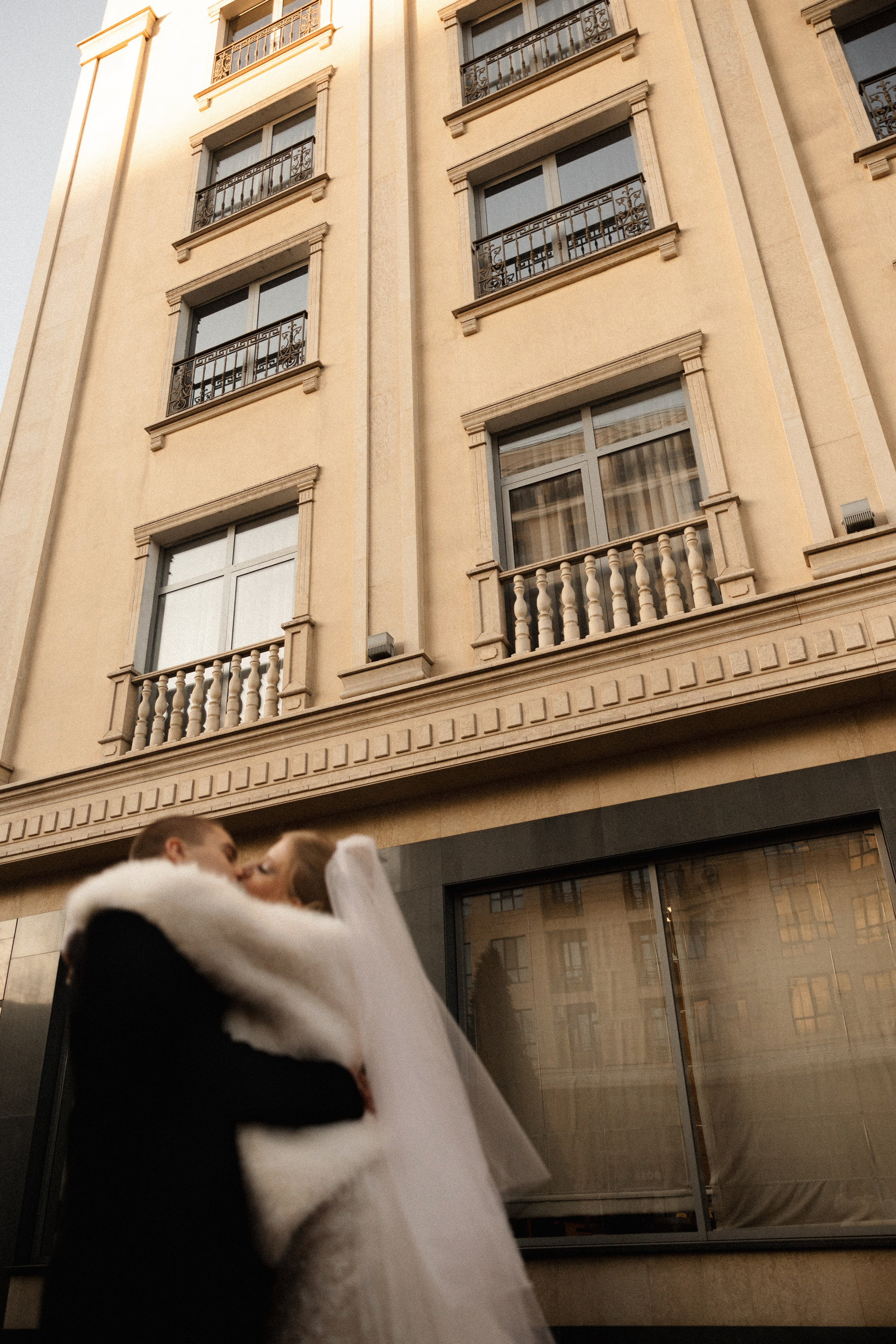 Once upon a time at the ORION Hotel. Азимжан Нуритдинходжаев — свадебный фотограф