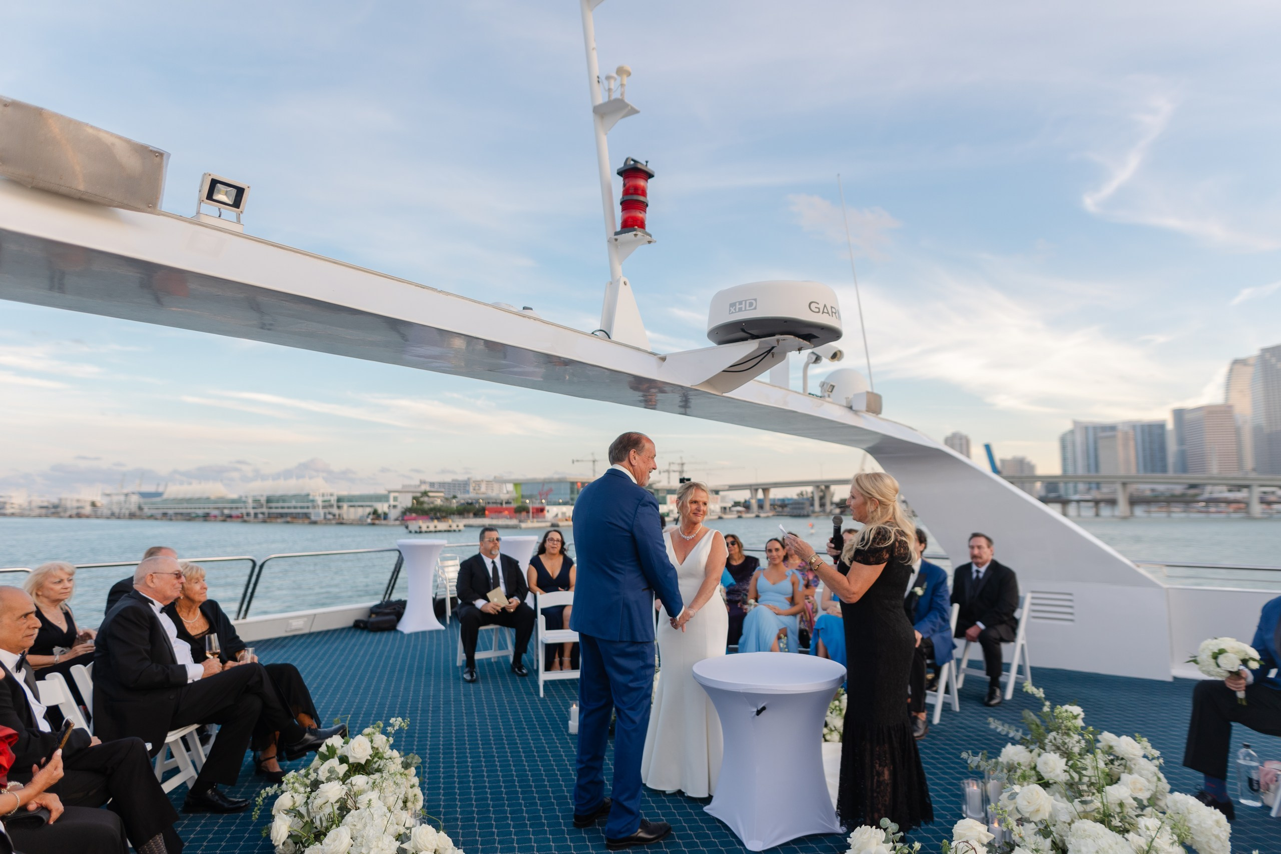 Susan and Jim Wedding Photography. Out and About 239