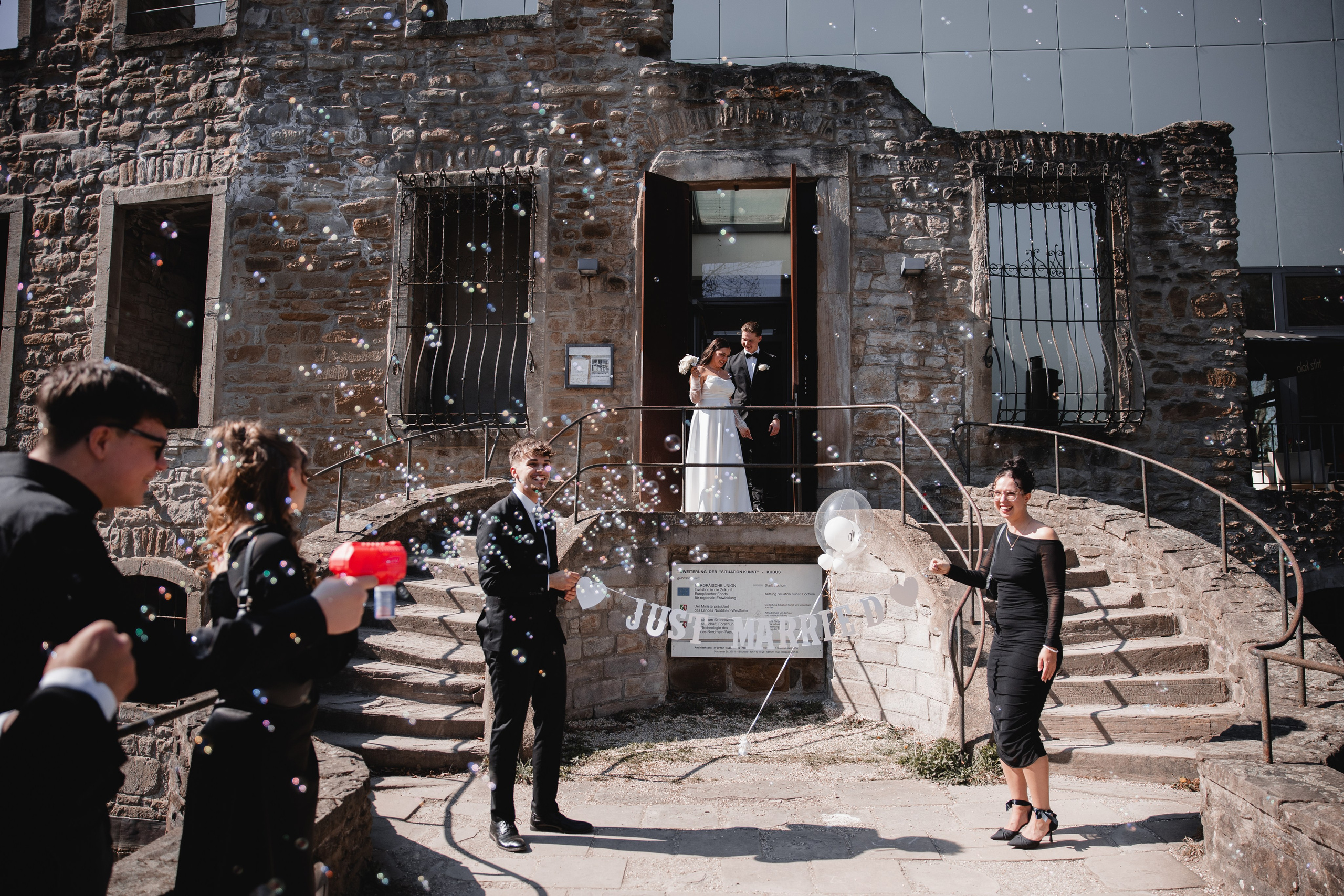 Standesamtliche Hochzeit im Kubus Bochum – Sophie & Martin. Hochzeitsfotografie |Hochzeitsfotograf Bochum | Hochzeitsfotograf Dortmund | Hochzeitsfotograf Essen | Hochzeitsfotograf Ruhrgebiet