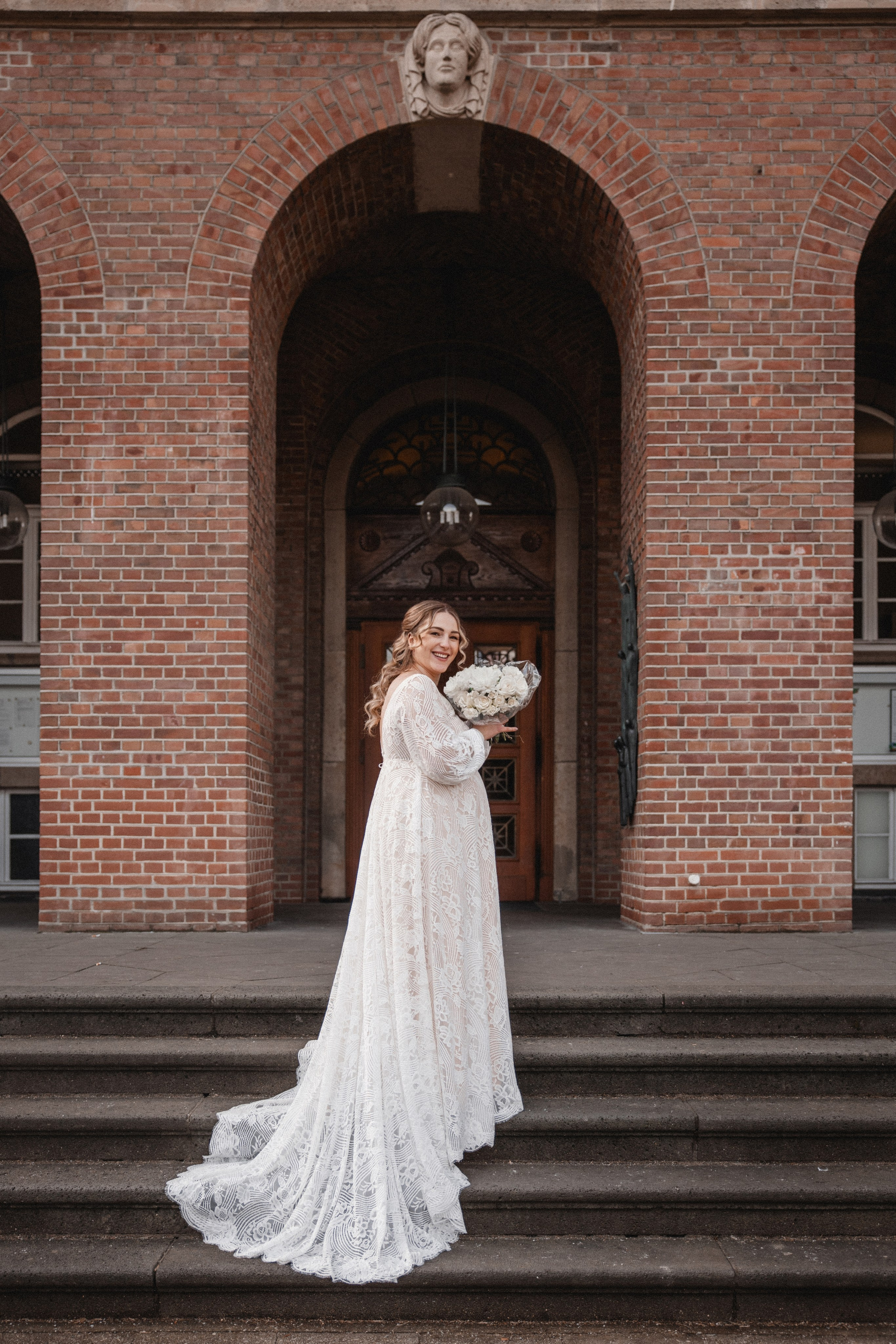 Laura & Arthur | Rathaus Herne. Photographer in Bochum Dolia Halyna