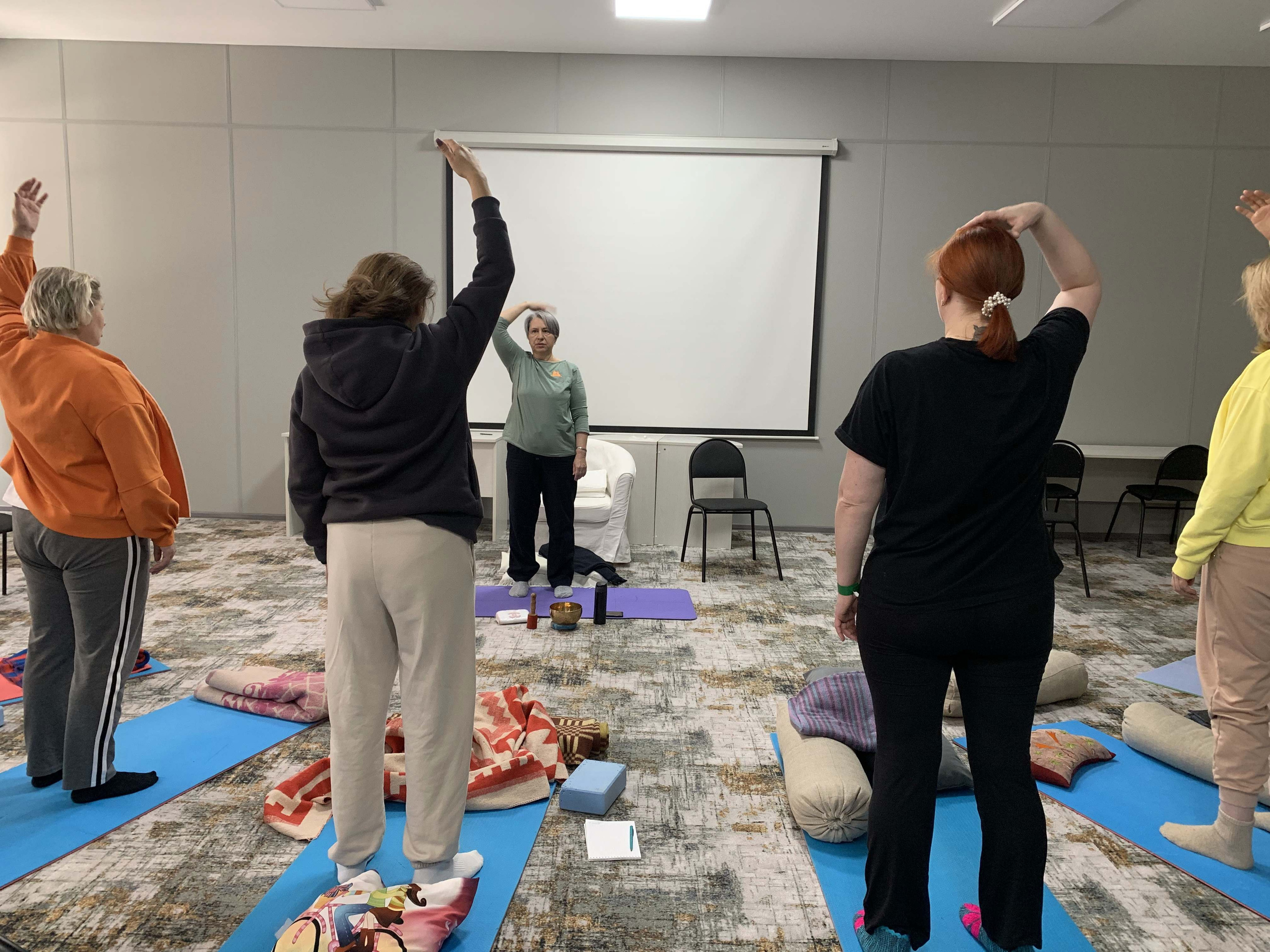 Отзыв Марины Антоновой на ретрит «42 часа тишины» и работу инструктора. Change4Life: медитации, выгорание, мягкие навыки, ретриты