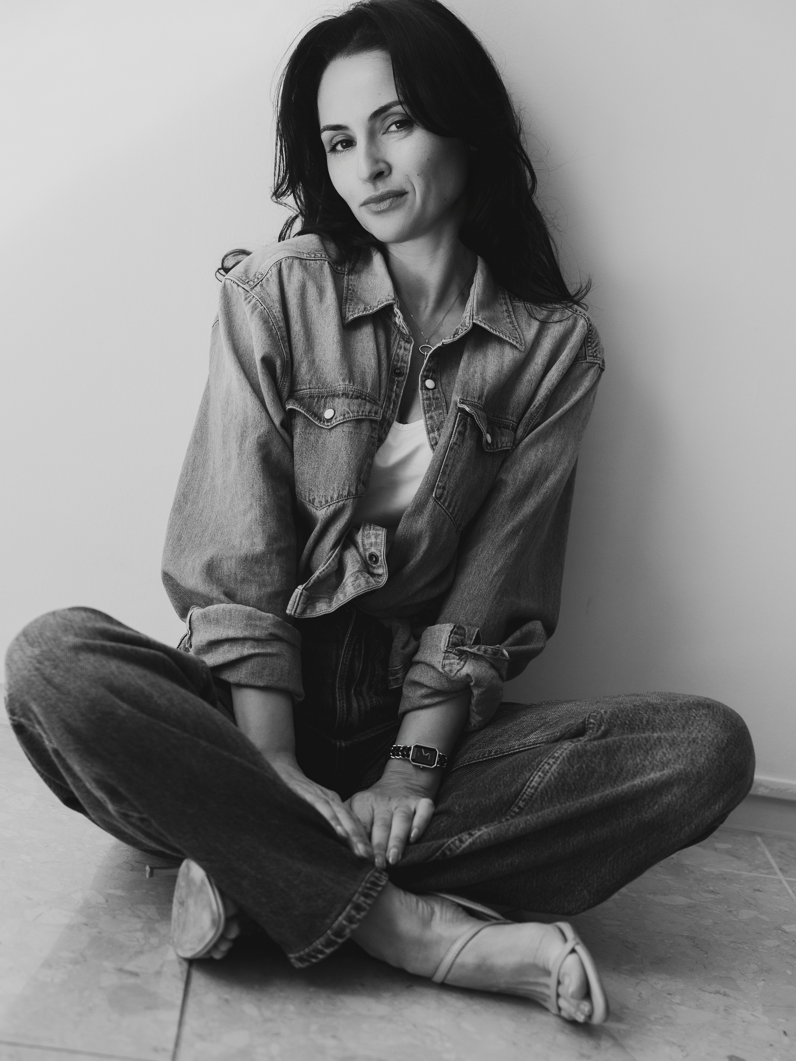 OLGA. Евгения Найденова – брандов и портретен фотограф | България, Европа