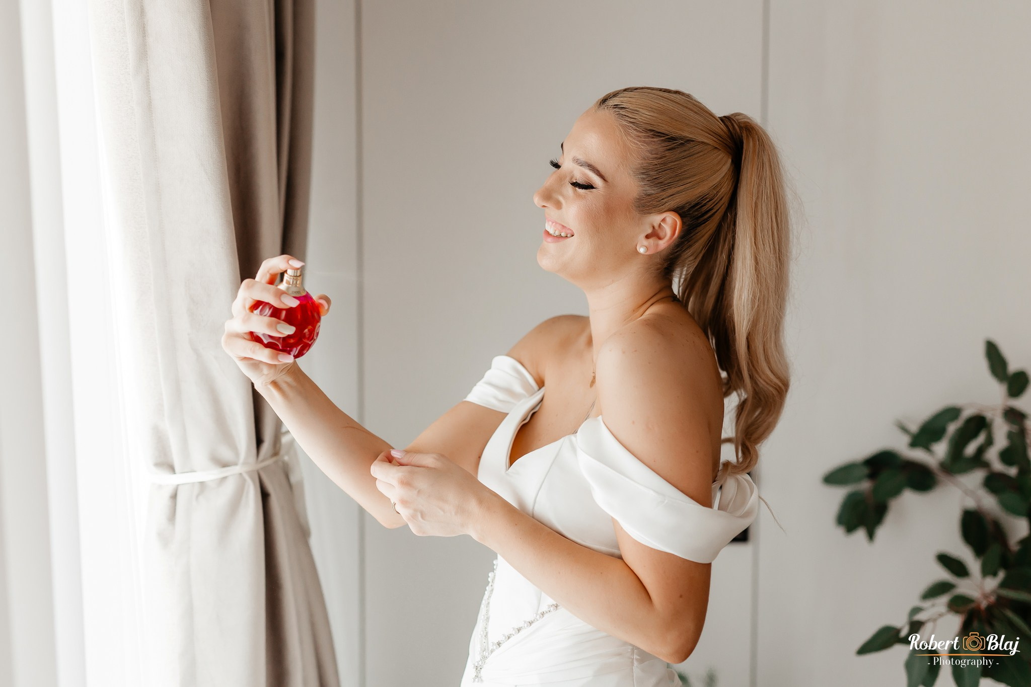 Adina & Daniel. Robert Blaj - Fotograf Nuntă Iași