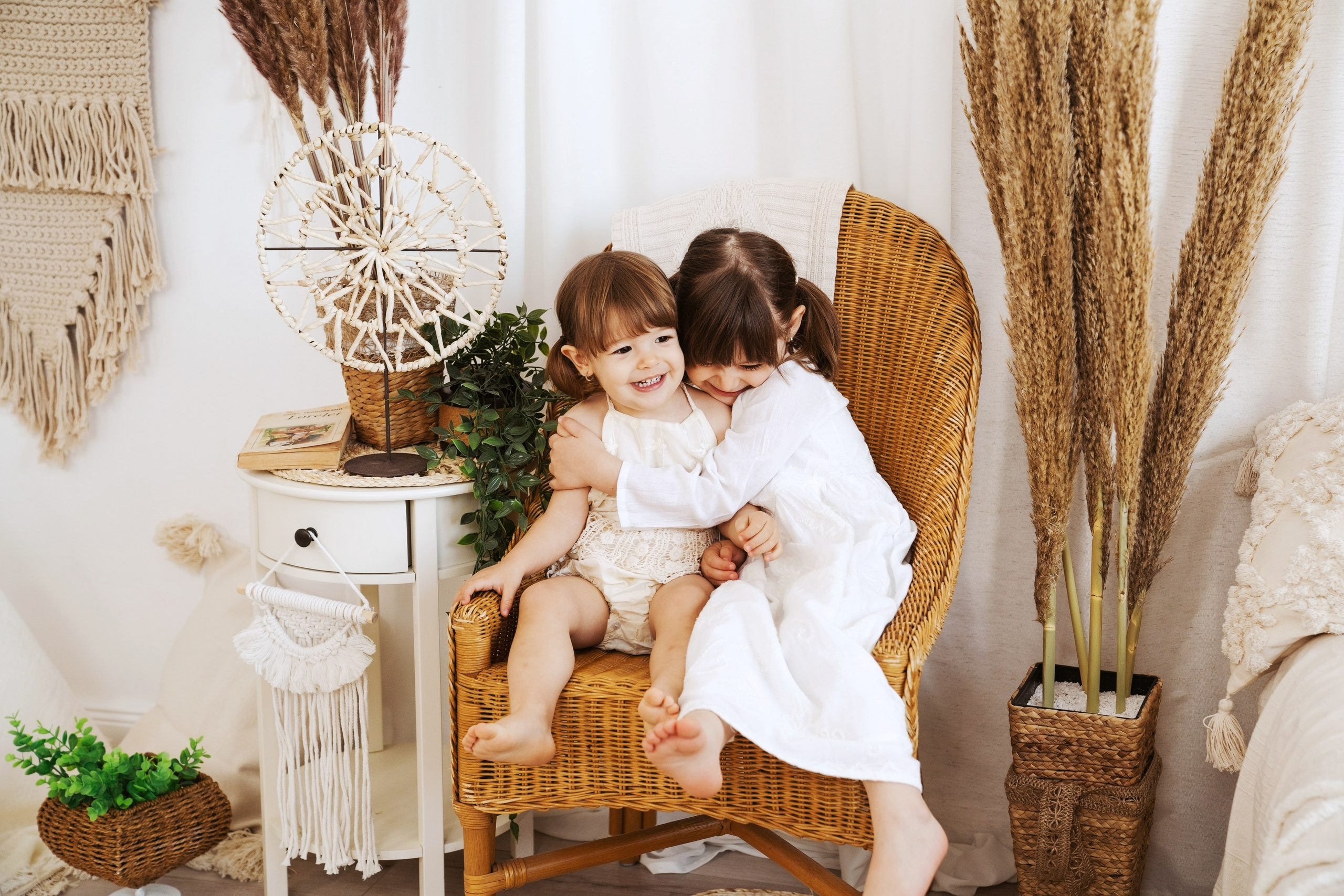 Andra & Rebeca (ședință Boho). Fotograf evenimente. Fotograf nunta. Fotograf Botez. Mihaela Savu