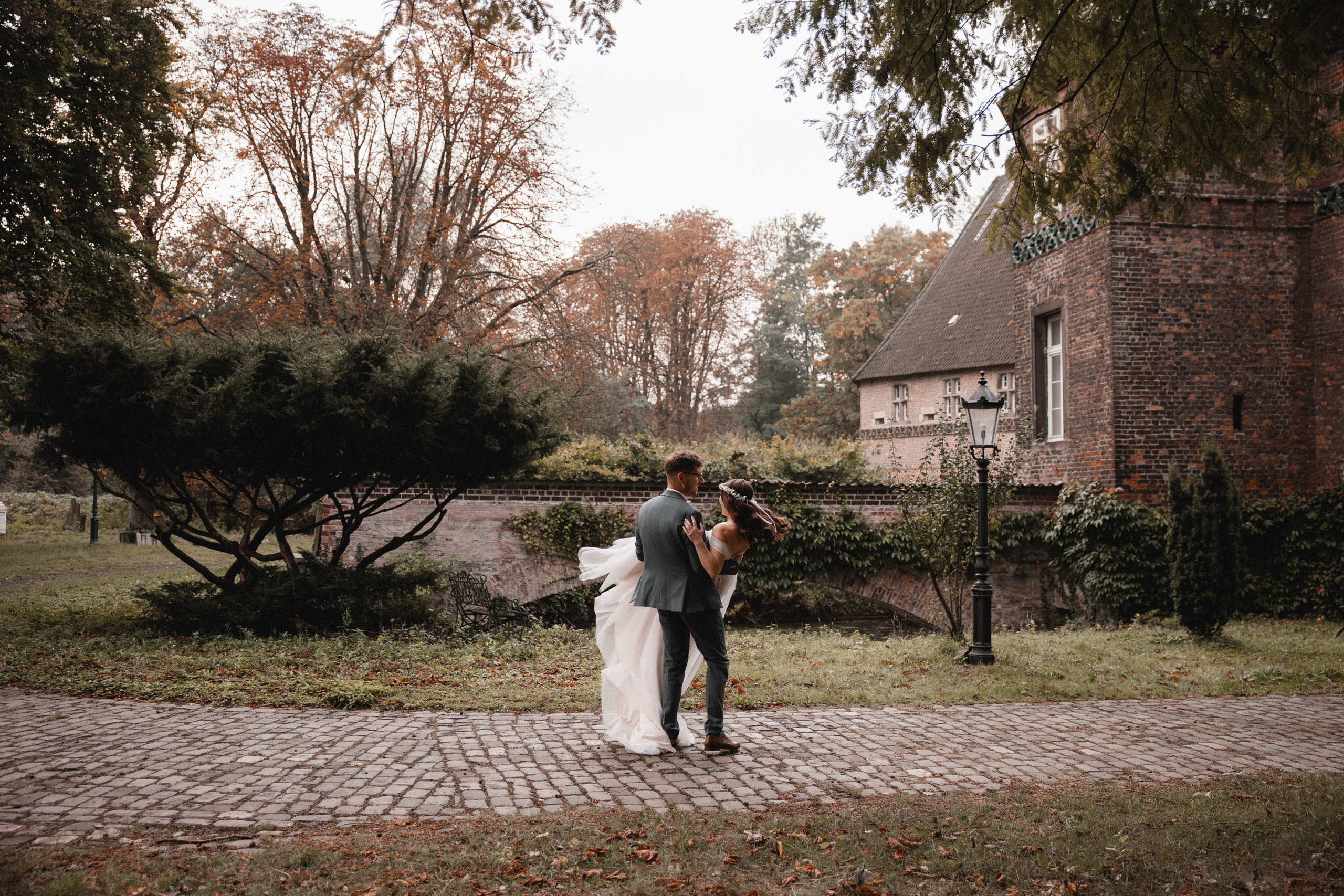 Lena & Philip | Schloss Bladenhorst, Castrop-Rauxel. Hochzeitsfotografie |Hochzeitsfotograf Bochum | Hochzeitsfotograf Dortmund | Hochzeitsfotograf Essen | Hochzeitsfotograf Ruhrgebiet