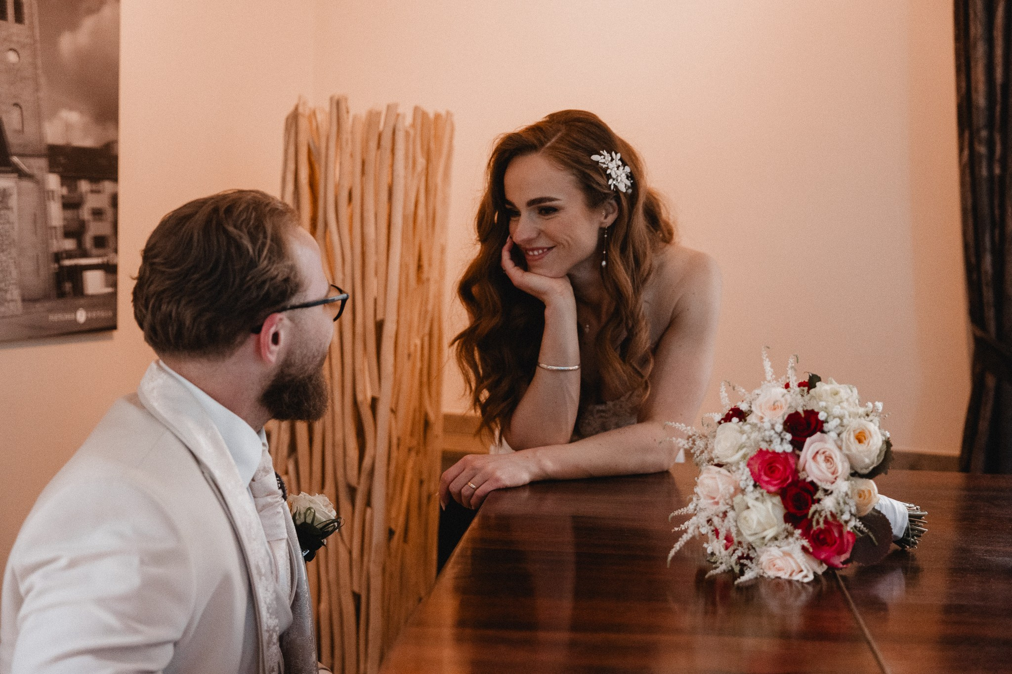 PEGGY & DENNIS | FLETCHER WALDHOTEL NORDRHEIN-WESTFALEN. Photographer in Bochum Dolia Halyna