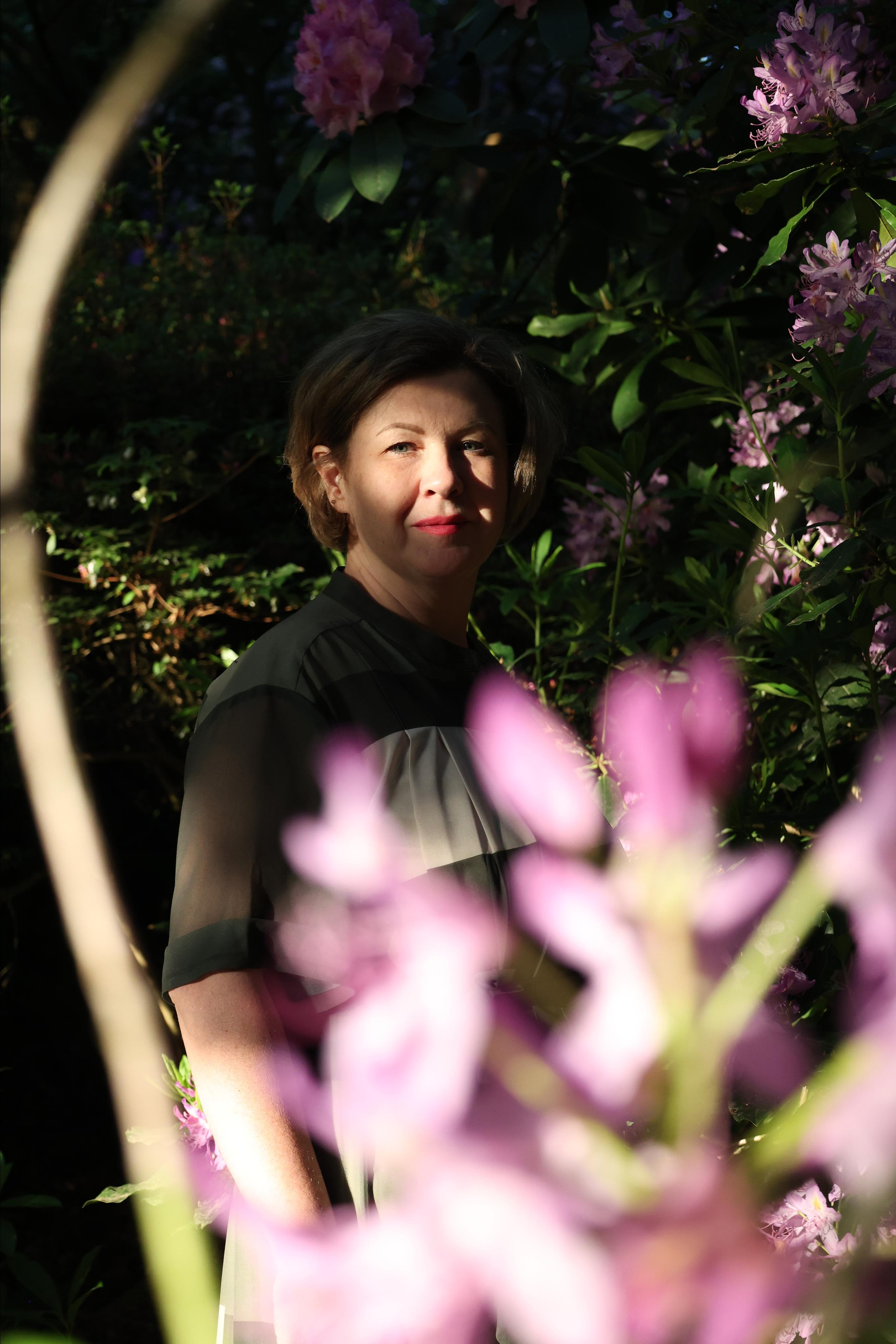 Portraits. Couples and portraits photographer Wimbledon London