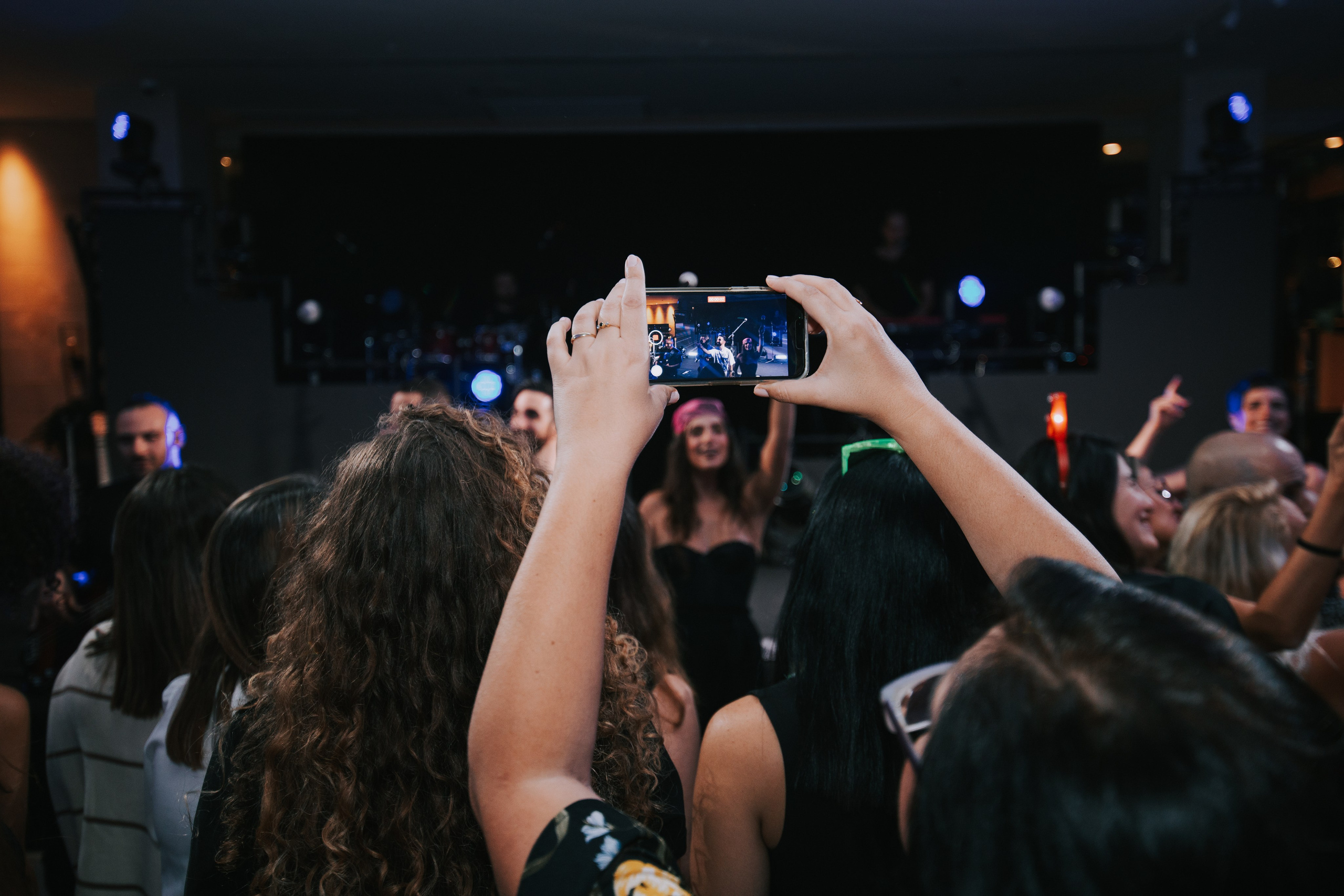 Pfizer. AMIR BUCHNIK PHOTOGRAPHER