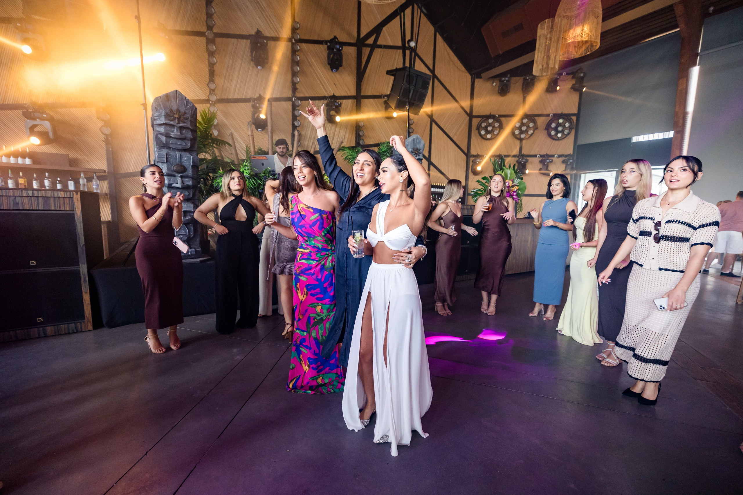 Hadar & Tor. AMIR BUCHNIK PHOTOGRAPHER