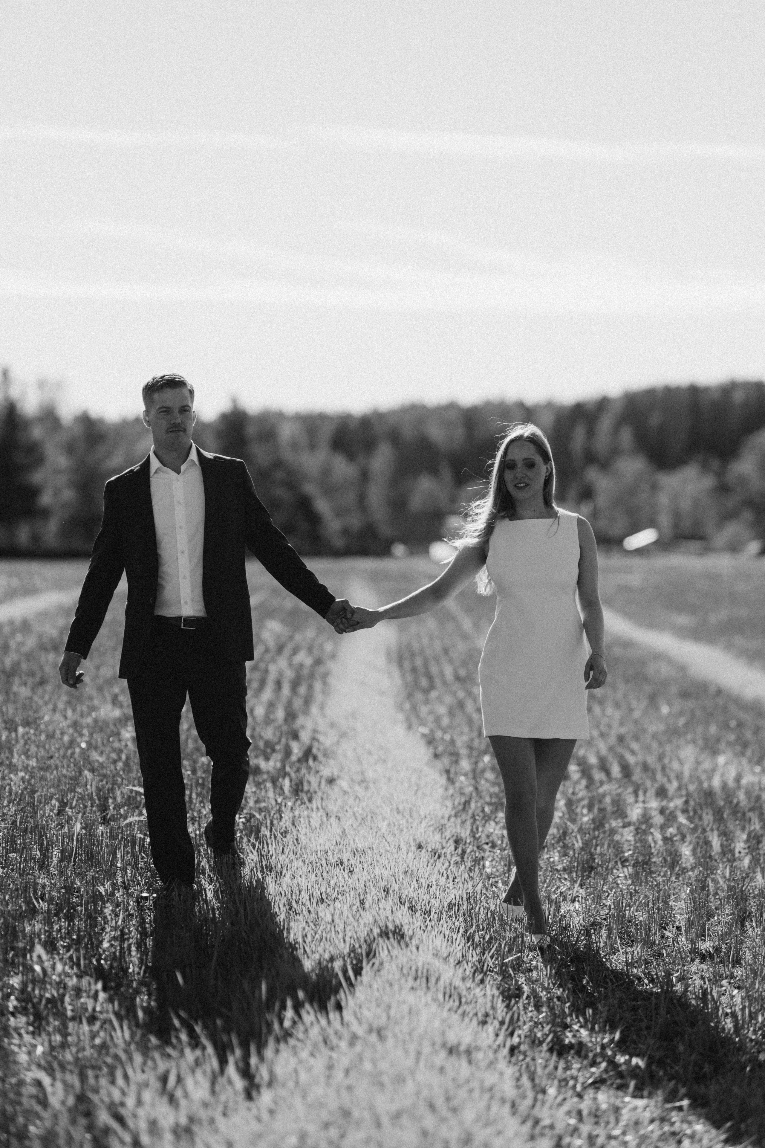 Wedding photo session in Pornainen. Wedding and portrait photographer in Helsinki Vickan O