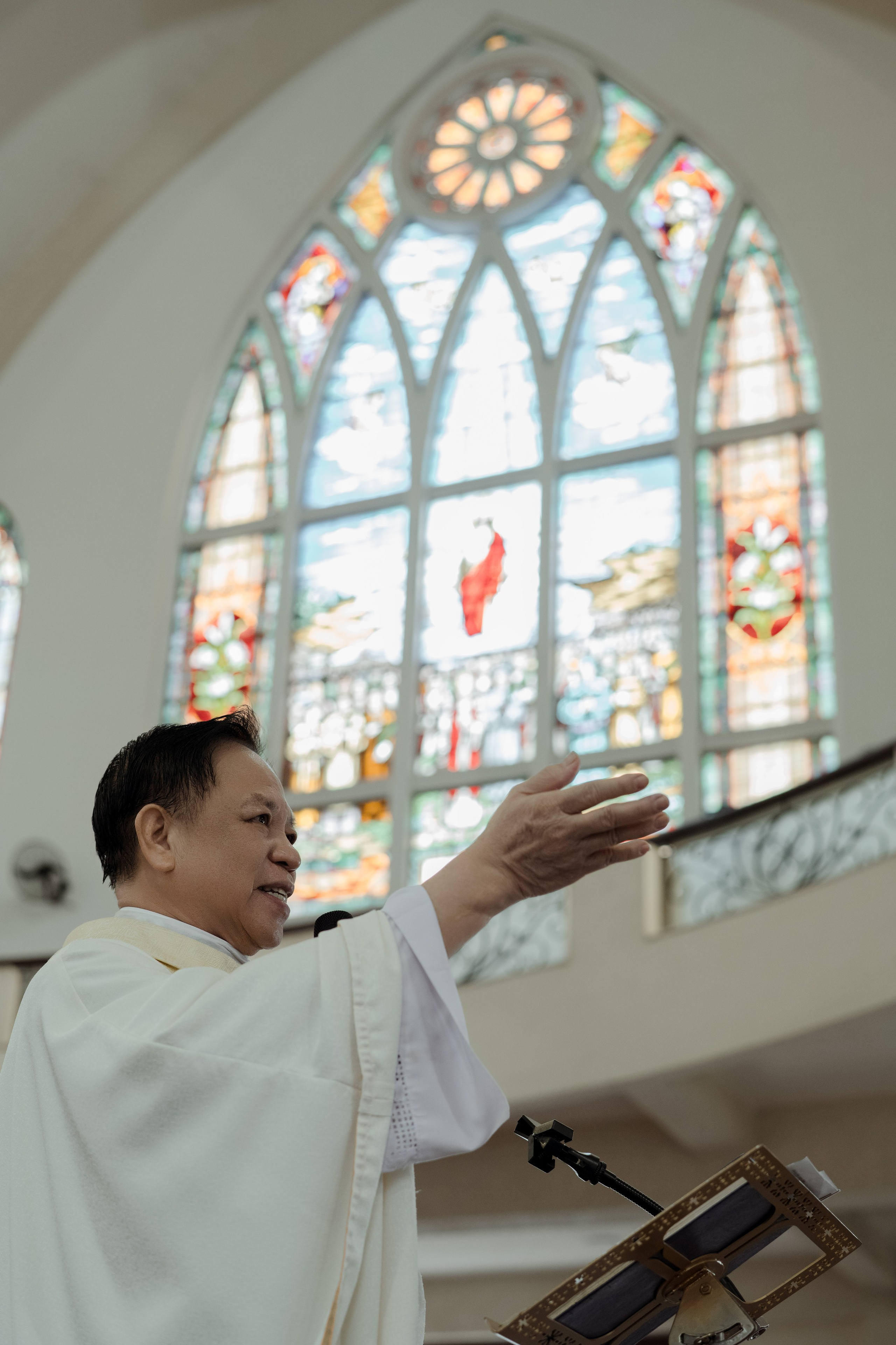 Man + Thu | Photojournalism. BenColor Studio