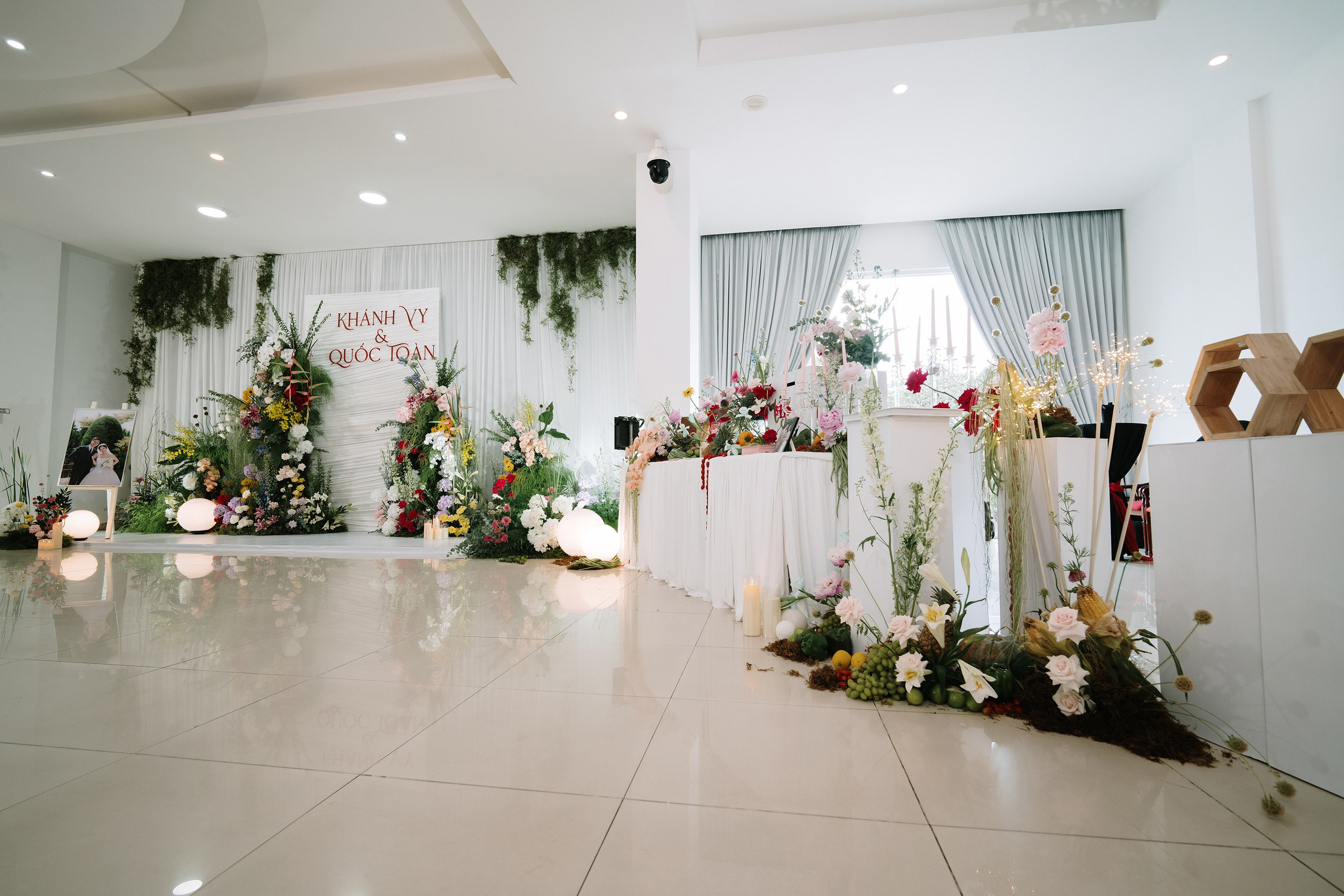 TOAN & VY / Wedding Journalism. Saigon Wedding Present | Art Beyond Moments