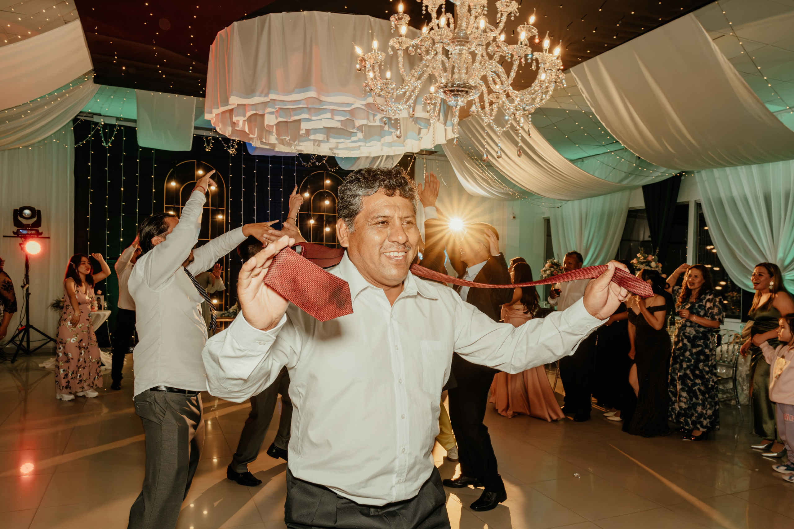 ANGIE + MANUEL BODA RELIGIOSA. Studio KVTA | Fotografía y Video de Bodas en Arequipa