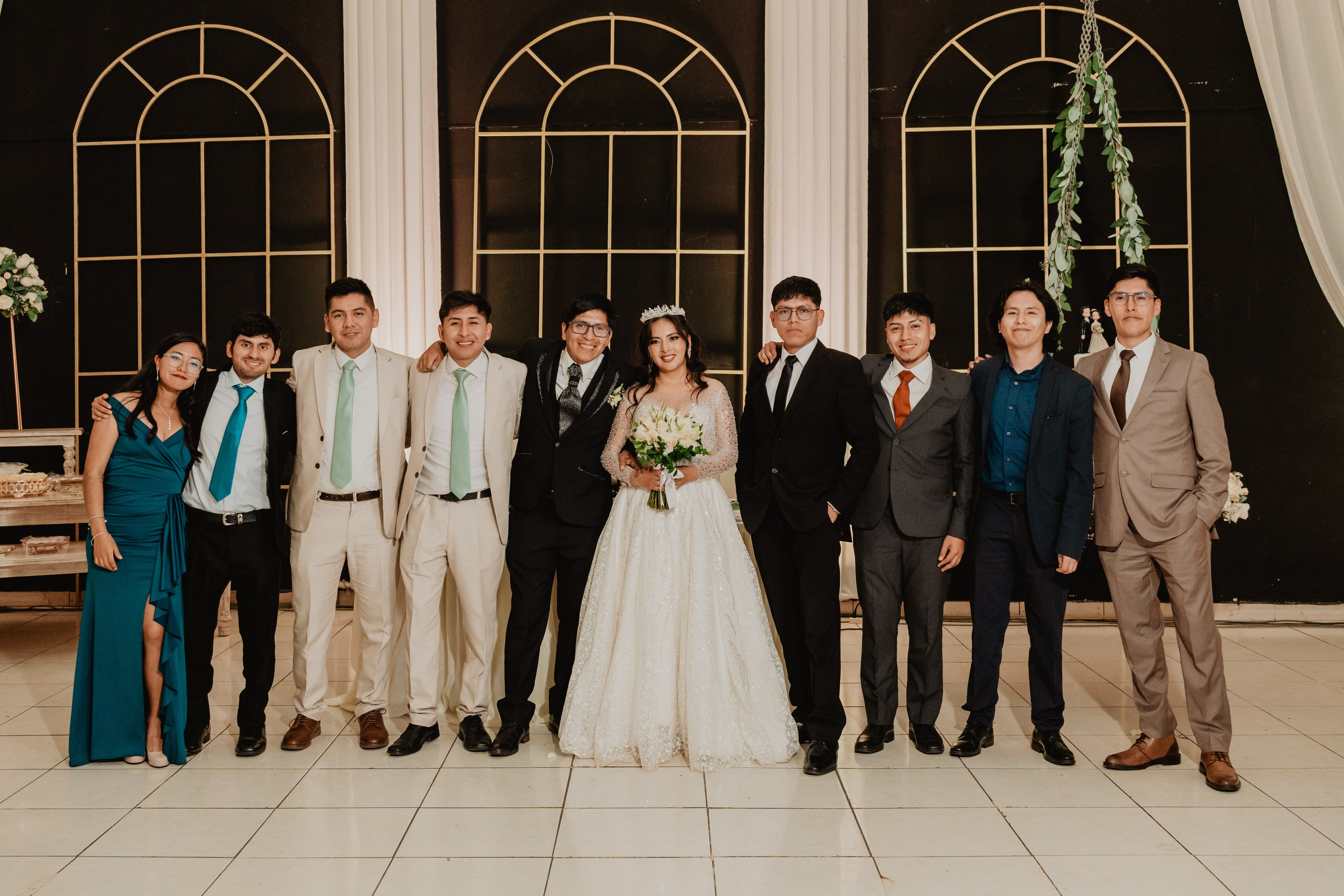 FERNANDO + MARIBEL | BODA RELIGIOSA. Studio KVTA | Fotografía y Video de Bodas en Arequipa