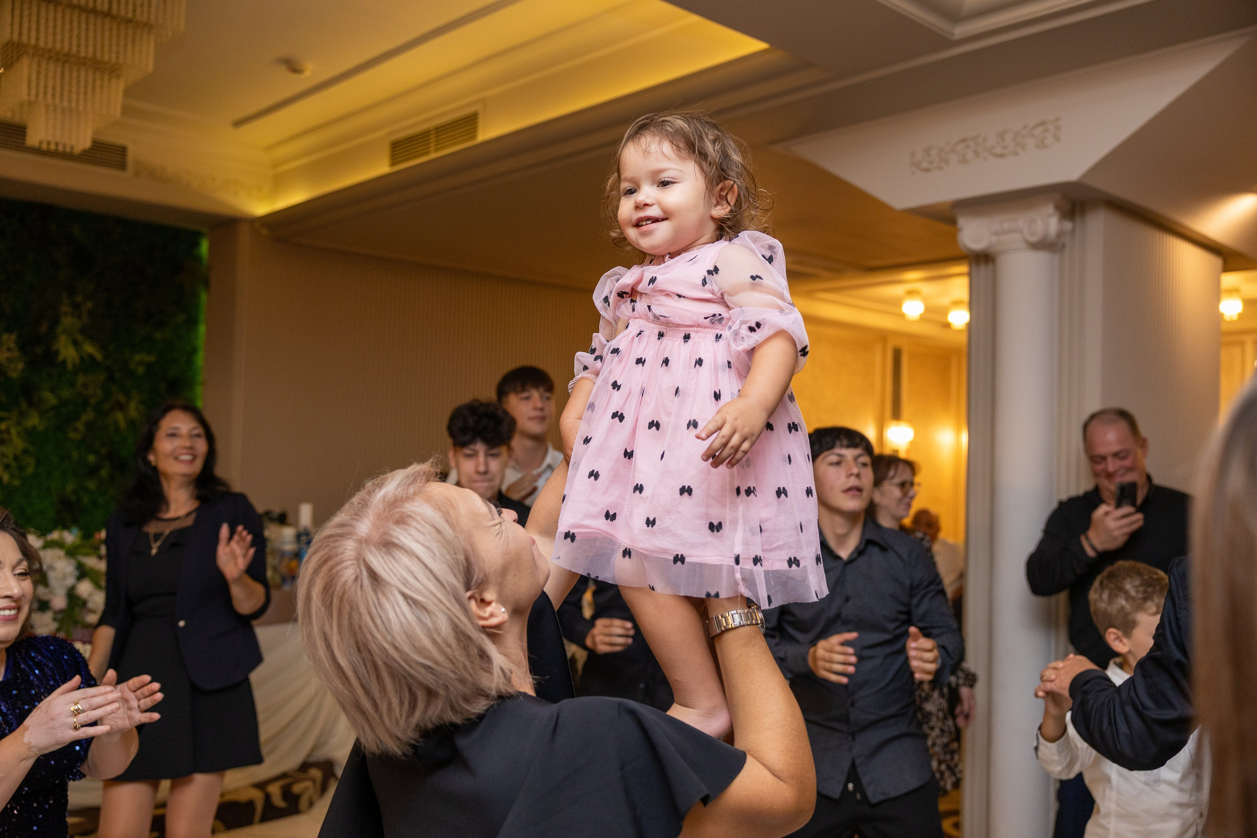 Andrei Sebastian. Moments By Gub