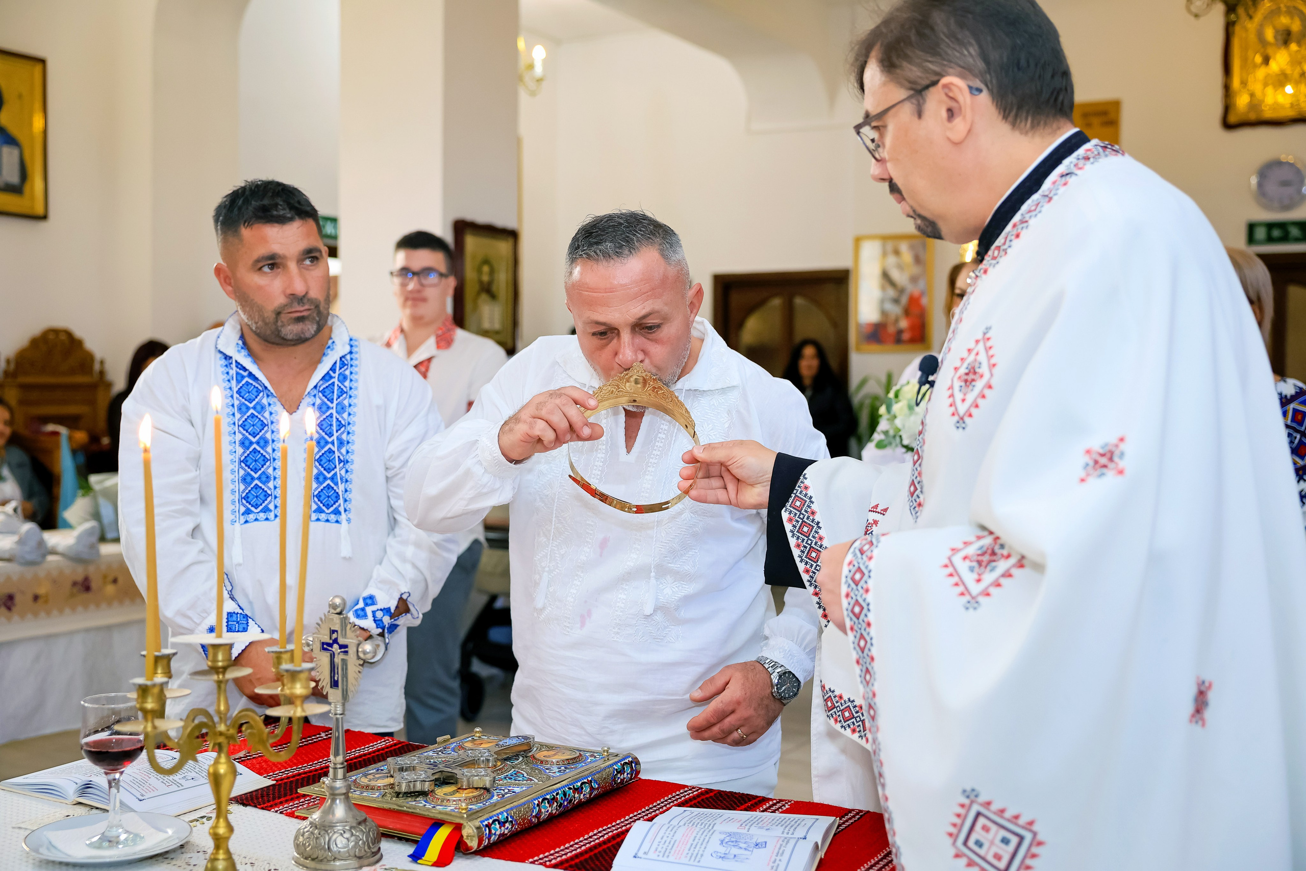 Andrei Sebastian. Moments By Gub