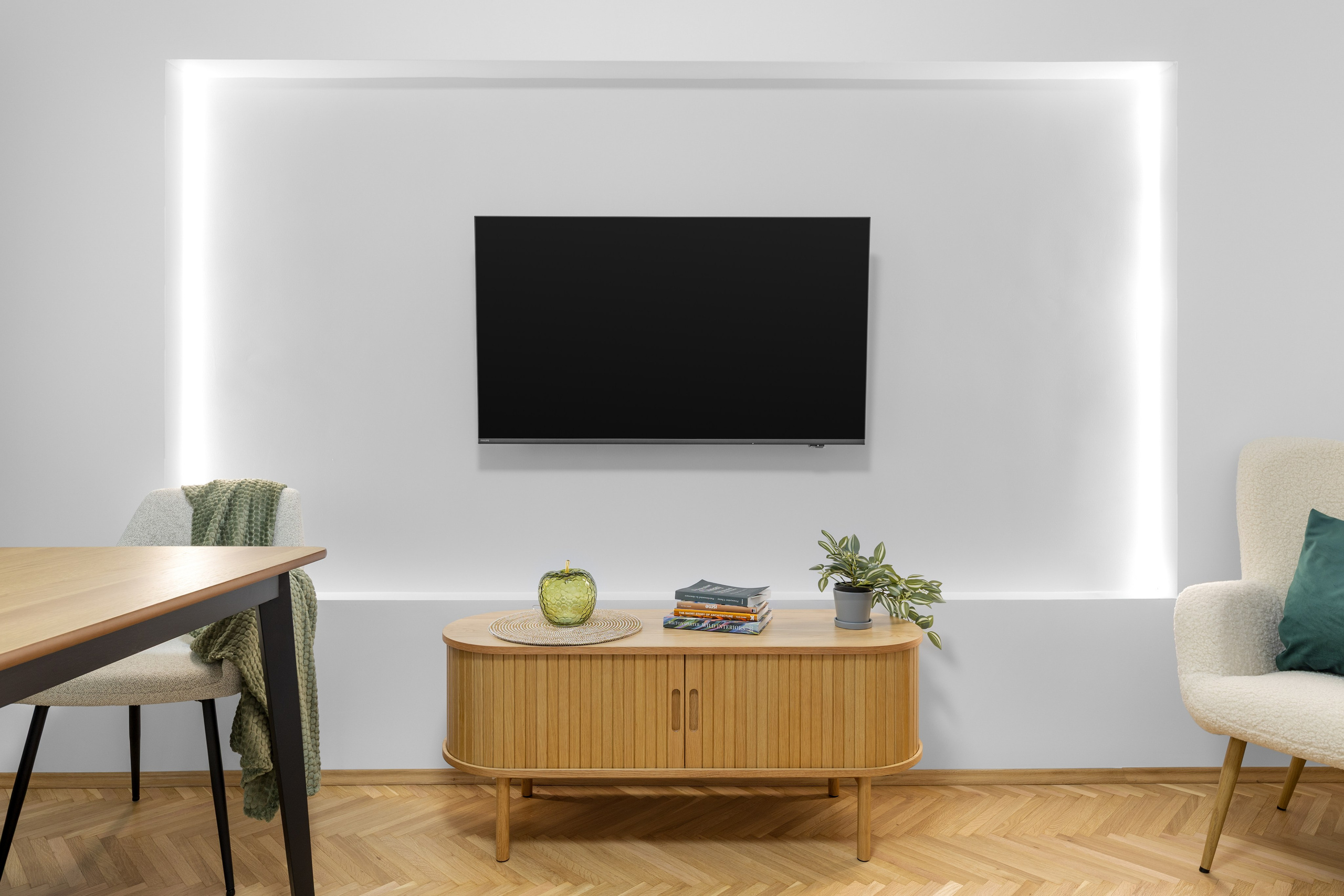 INTERIOR - REALESTATE. Samuel Ciobanu
