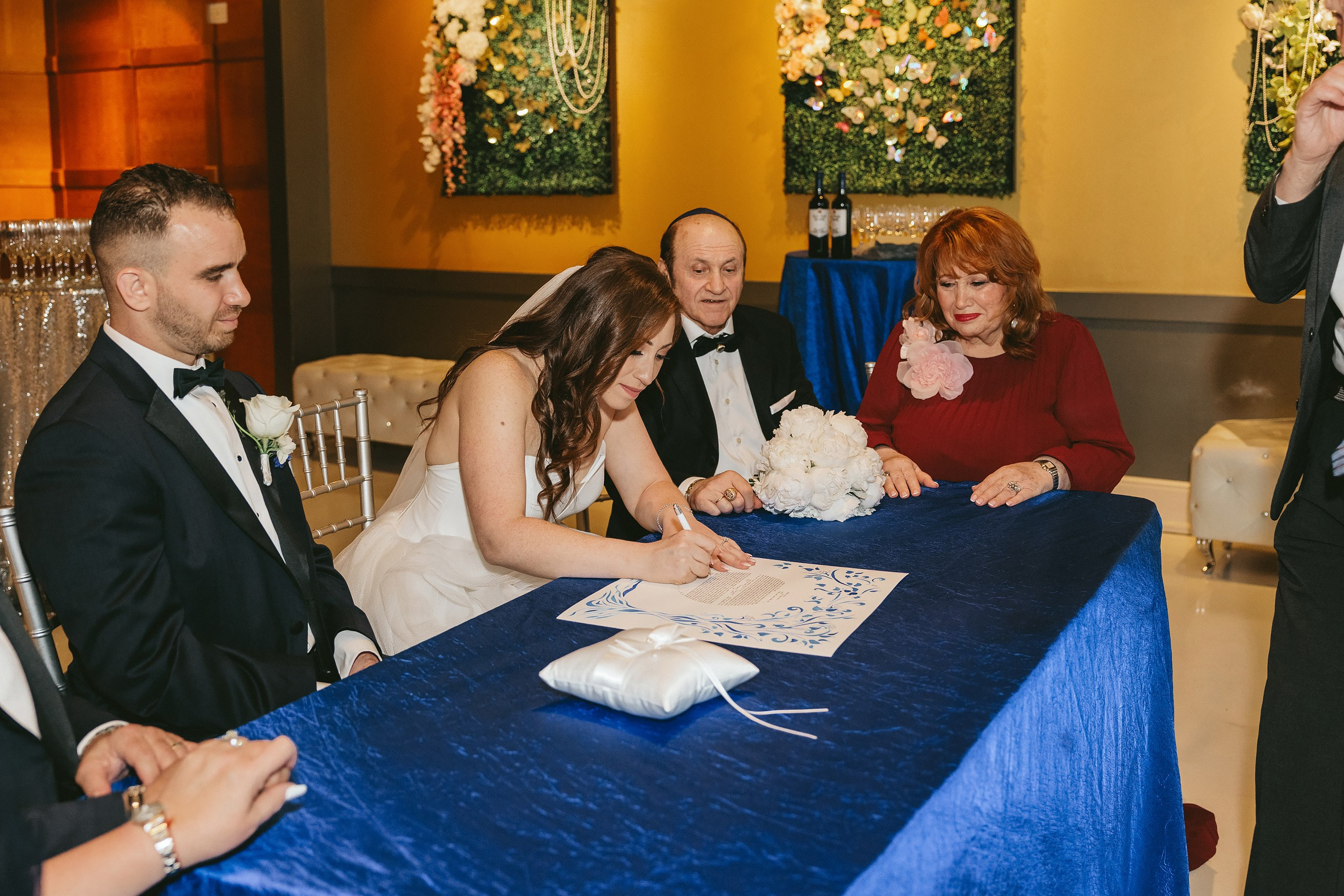 06.08.2025 Wedding. Wedding family event photographer in Chicago Nick Yushevich