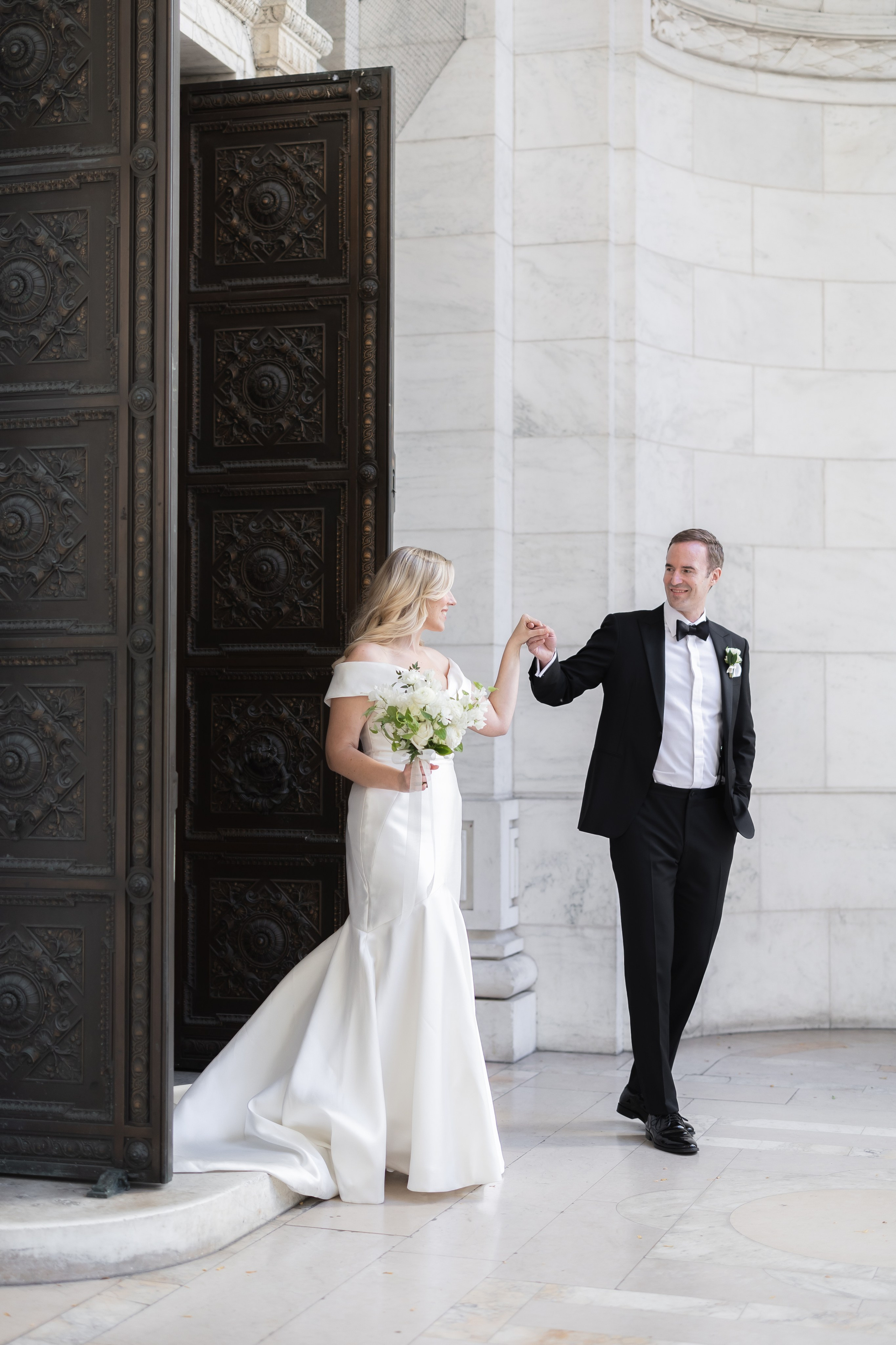 Arleta & Barry, The Skylark, NY. Wedding Photo & Video